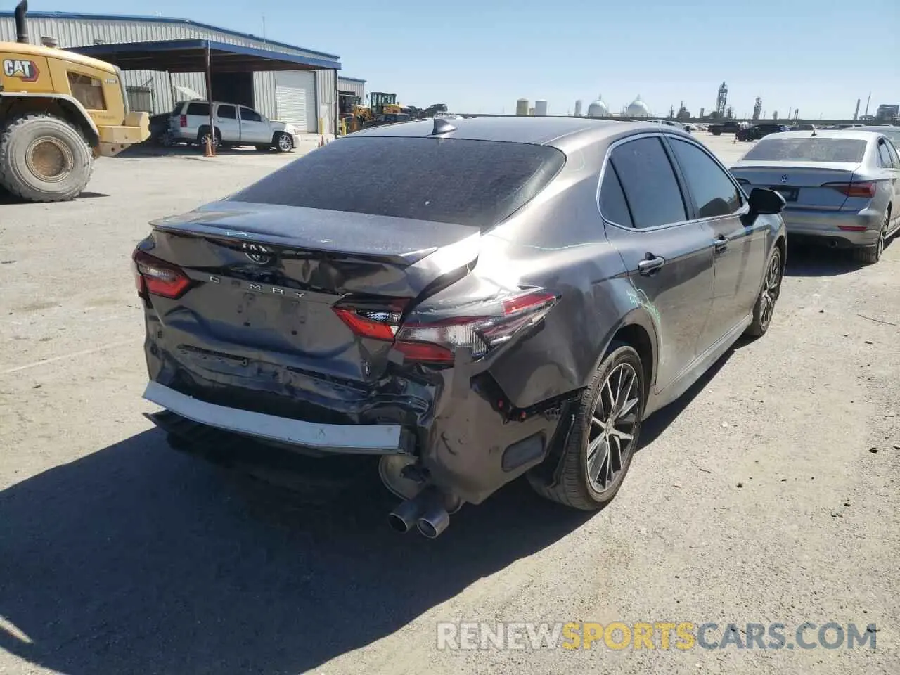 4 fotografías del automóvil dañado 4T1G11AK7MU580956 TOYOTA CAMRY 2021