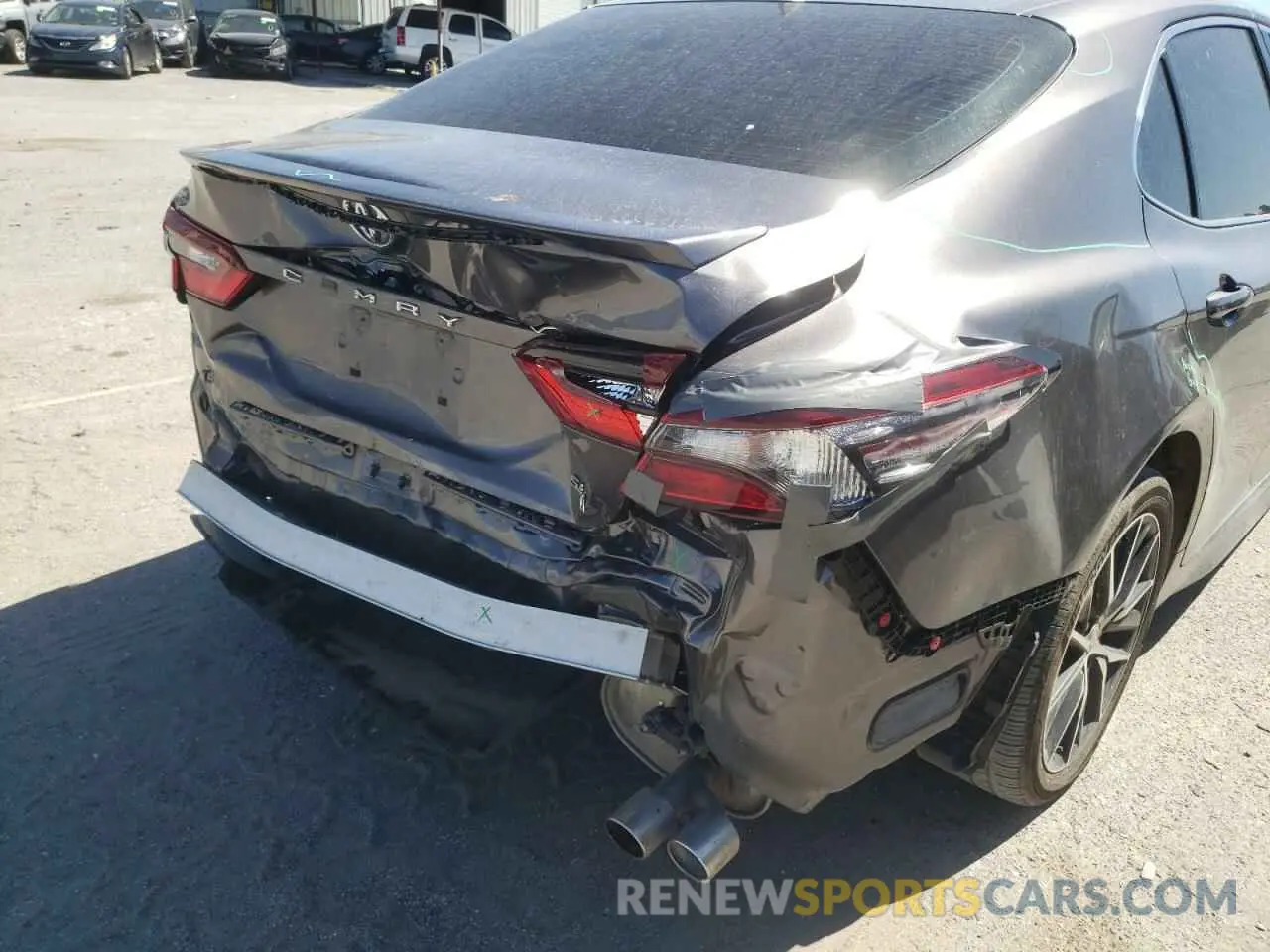 9 fotografías del automóvil dañado 4T1G11AK7MU580956 TOYOTA CAMRY 2021