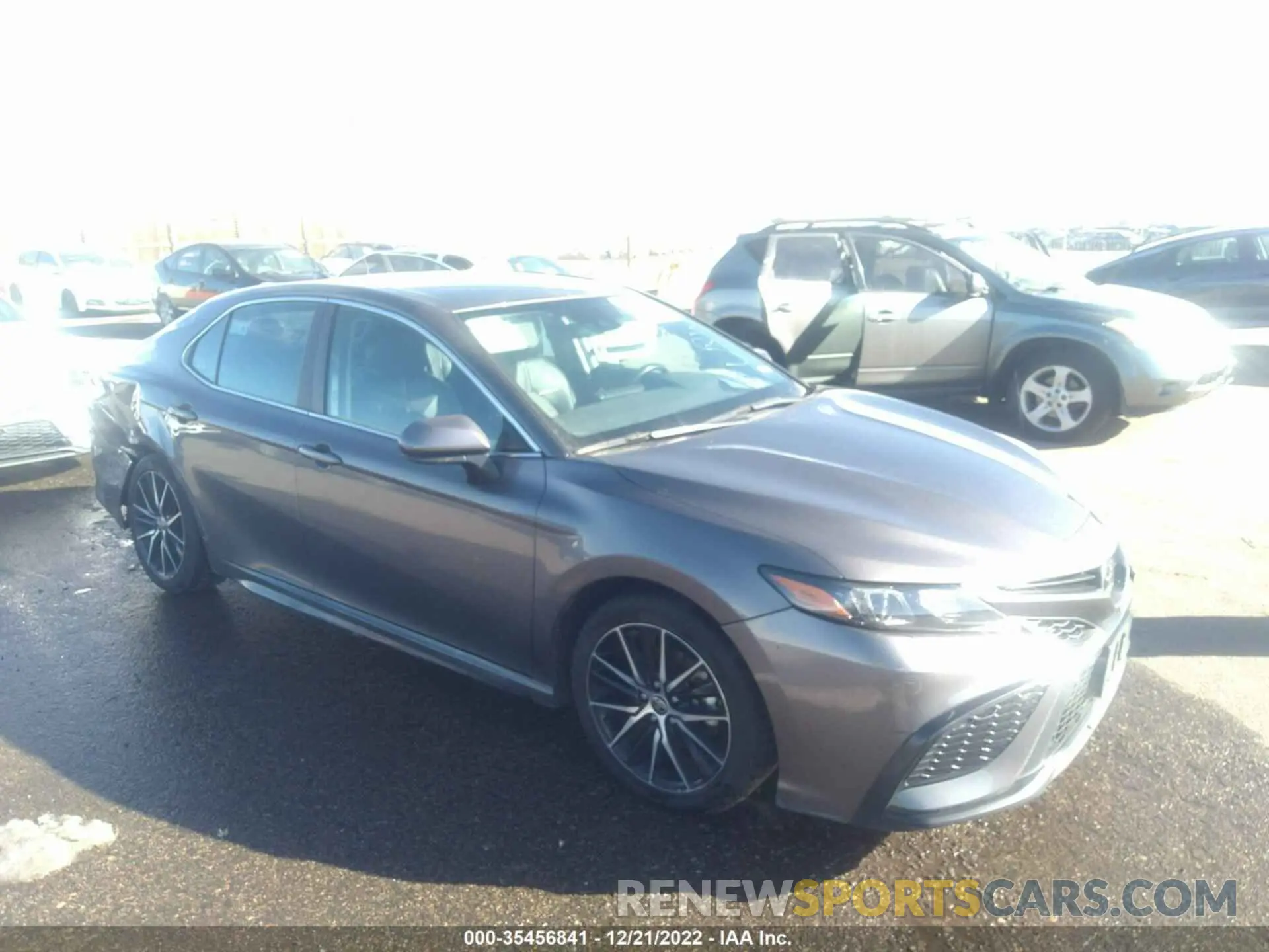 1 fotografías del automóvil dañado 4T1G11AK7MU585526 TOYOTA CAMRY 2021