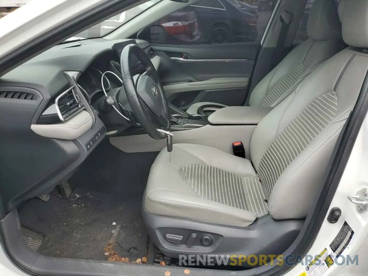 7 fotografías del automóvil dañado 4T1G11AK7MU593951 TOYOTA CAMRY 2021