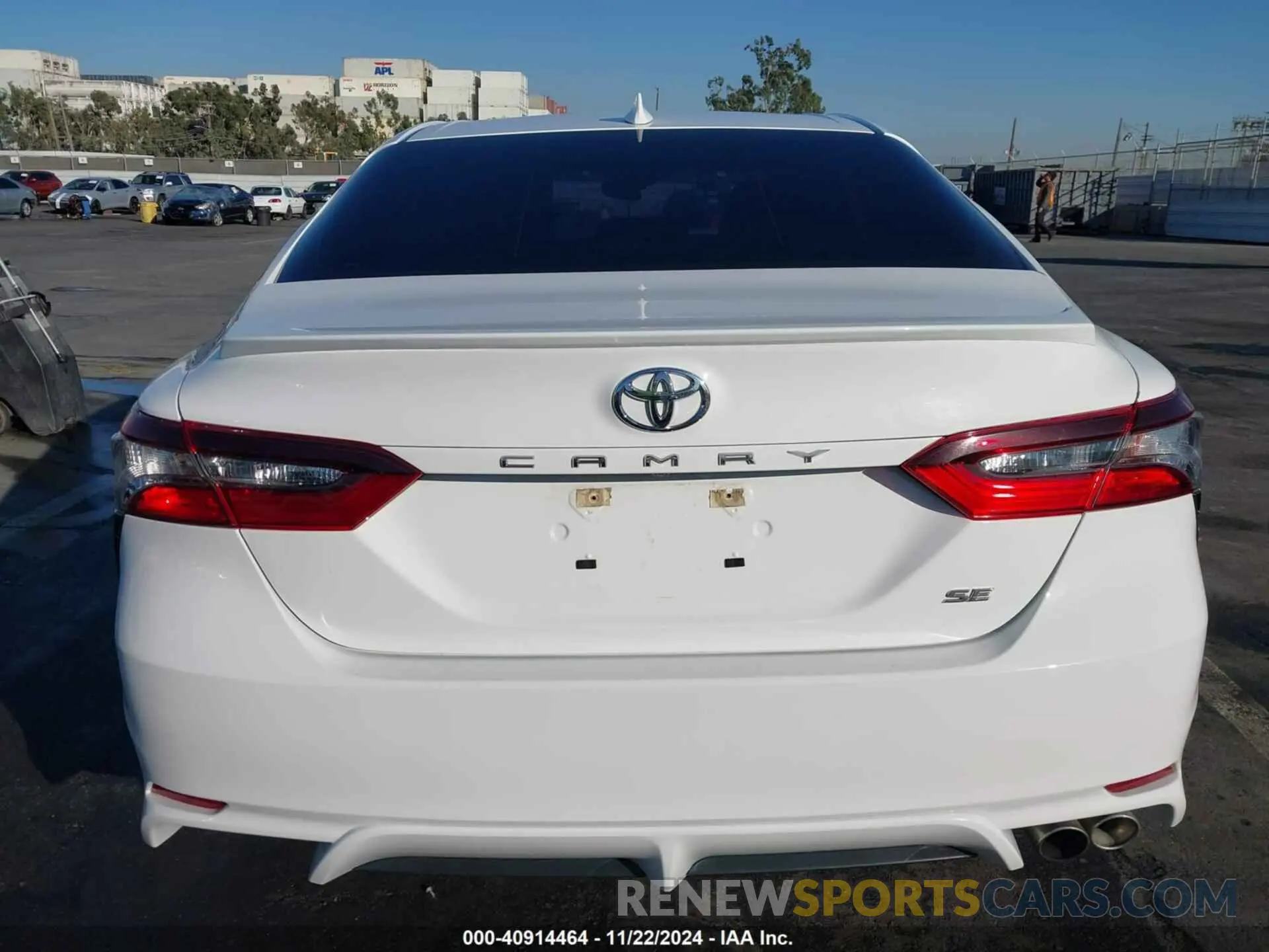 16 fotografías del automóvil dañado 4T1G11AK7MU594243 TOYOTA CAMRY 2021