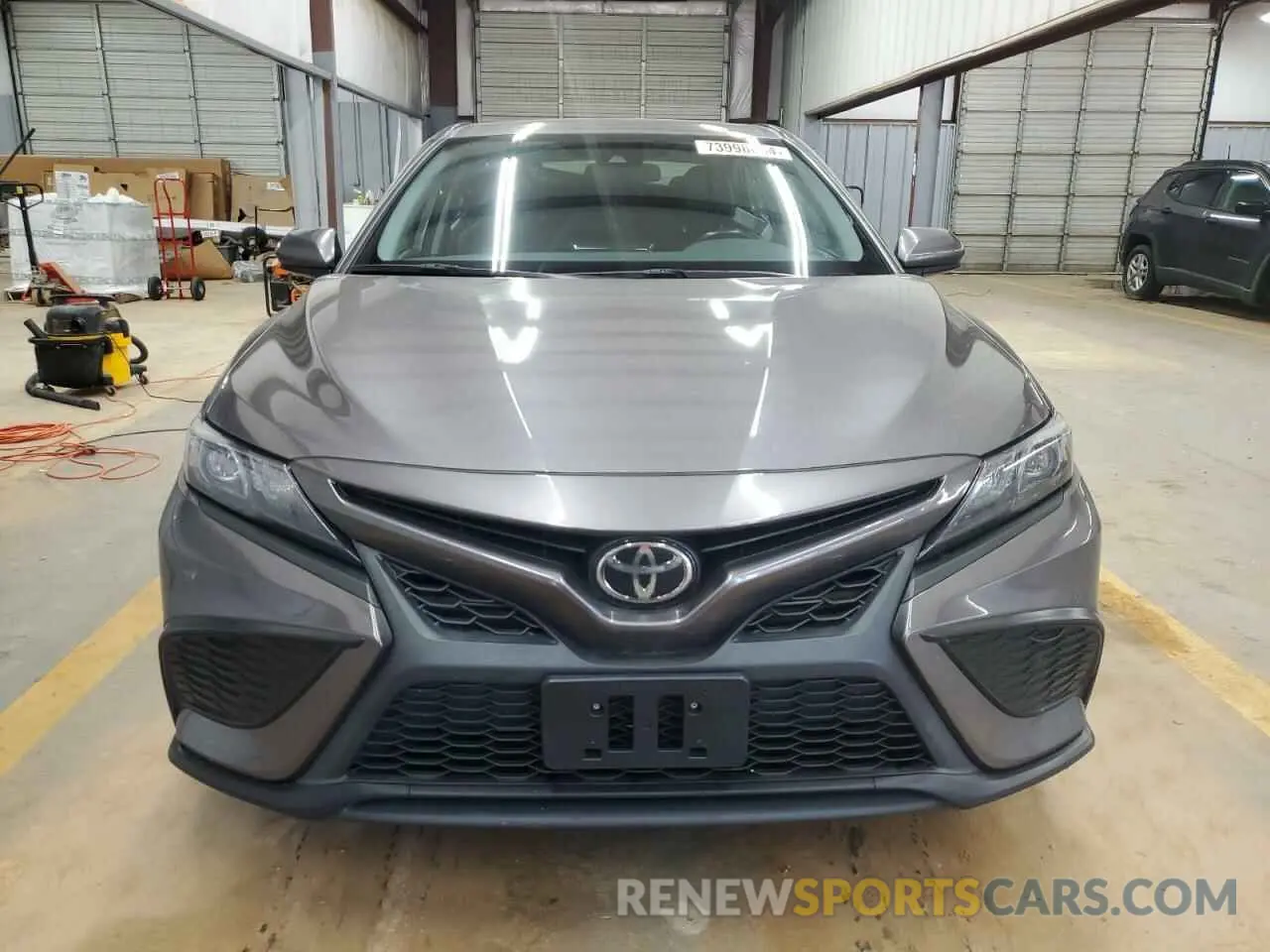 5 fotografías del automóvil dañado 4T1G11AK7MU598387 TOYOTA CAMRY 2021