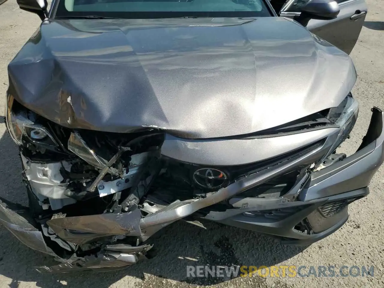 11 fotografías del automóvil dañado 4T1G11AK7MU600946 TOYOTA CAMRY 2021