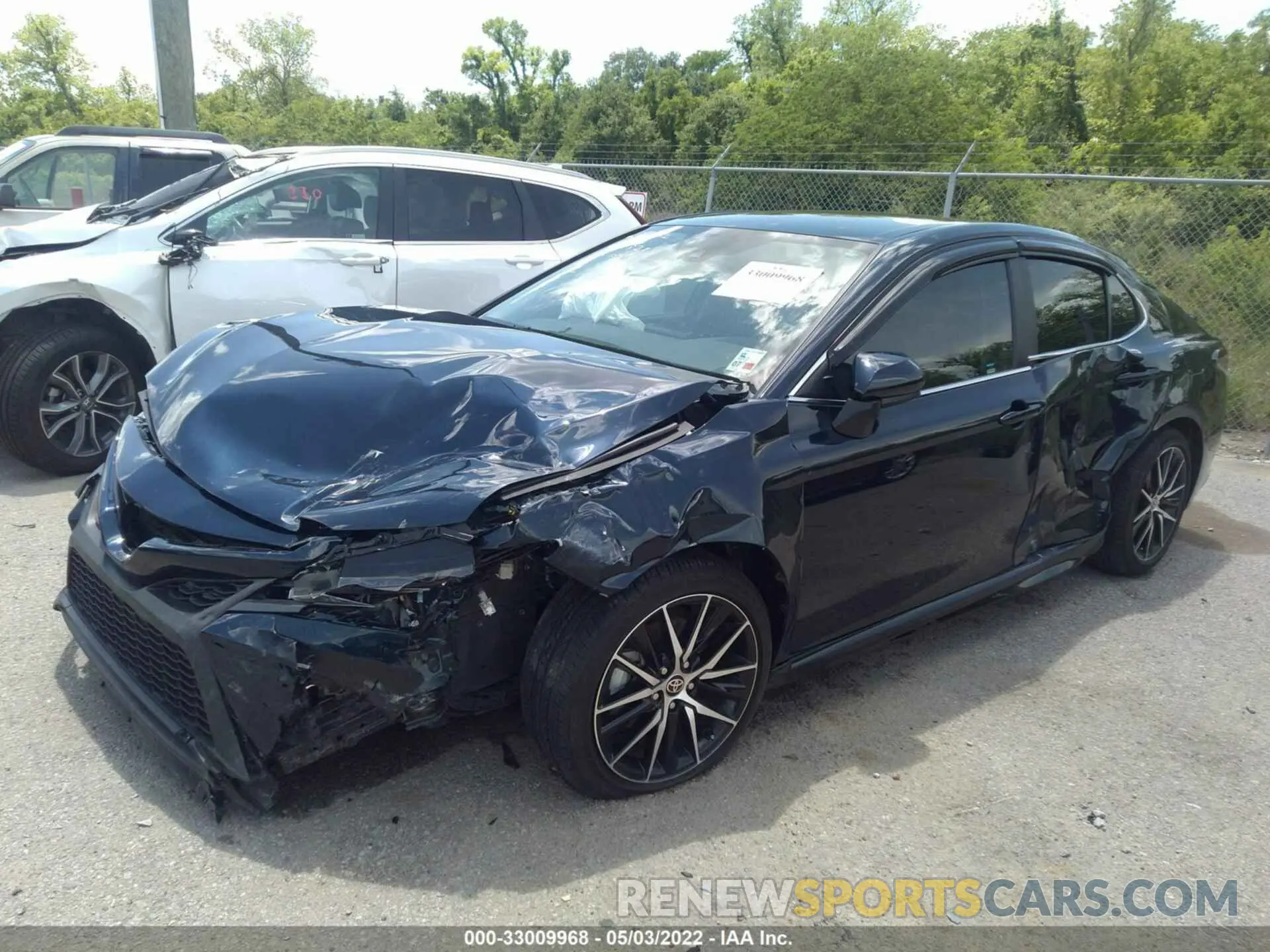 2 fotografías del automóvil dañado 4T1G11AK7MU603328 TOYOTA CAMRY 2021
