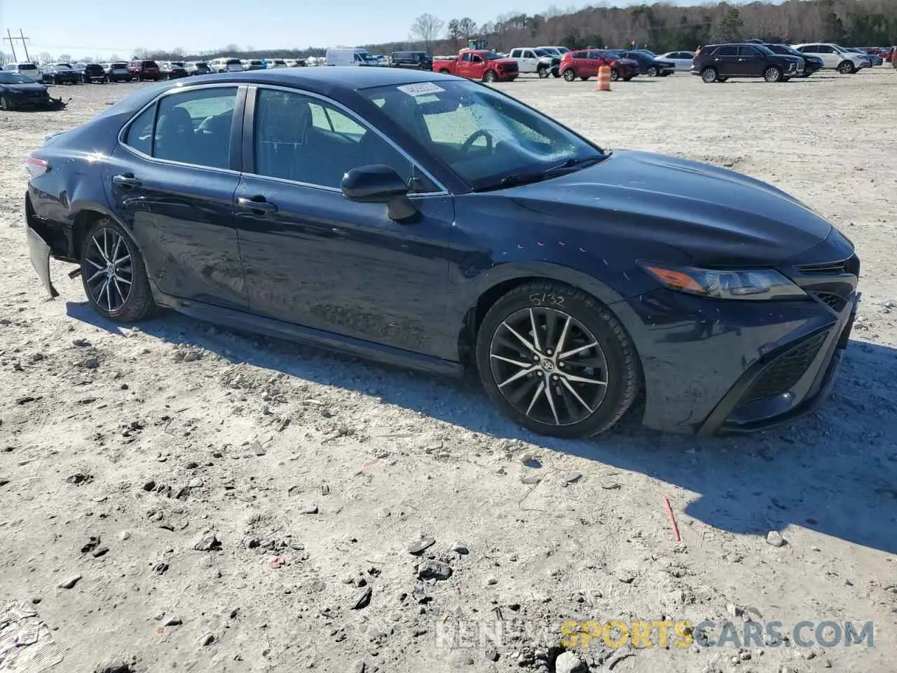 4 fotografías del automóvil dañado 4T1G11AK7MU608335 TOYOTA CAMRY 2021