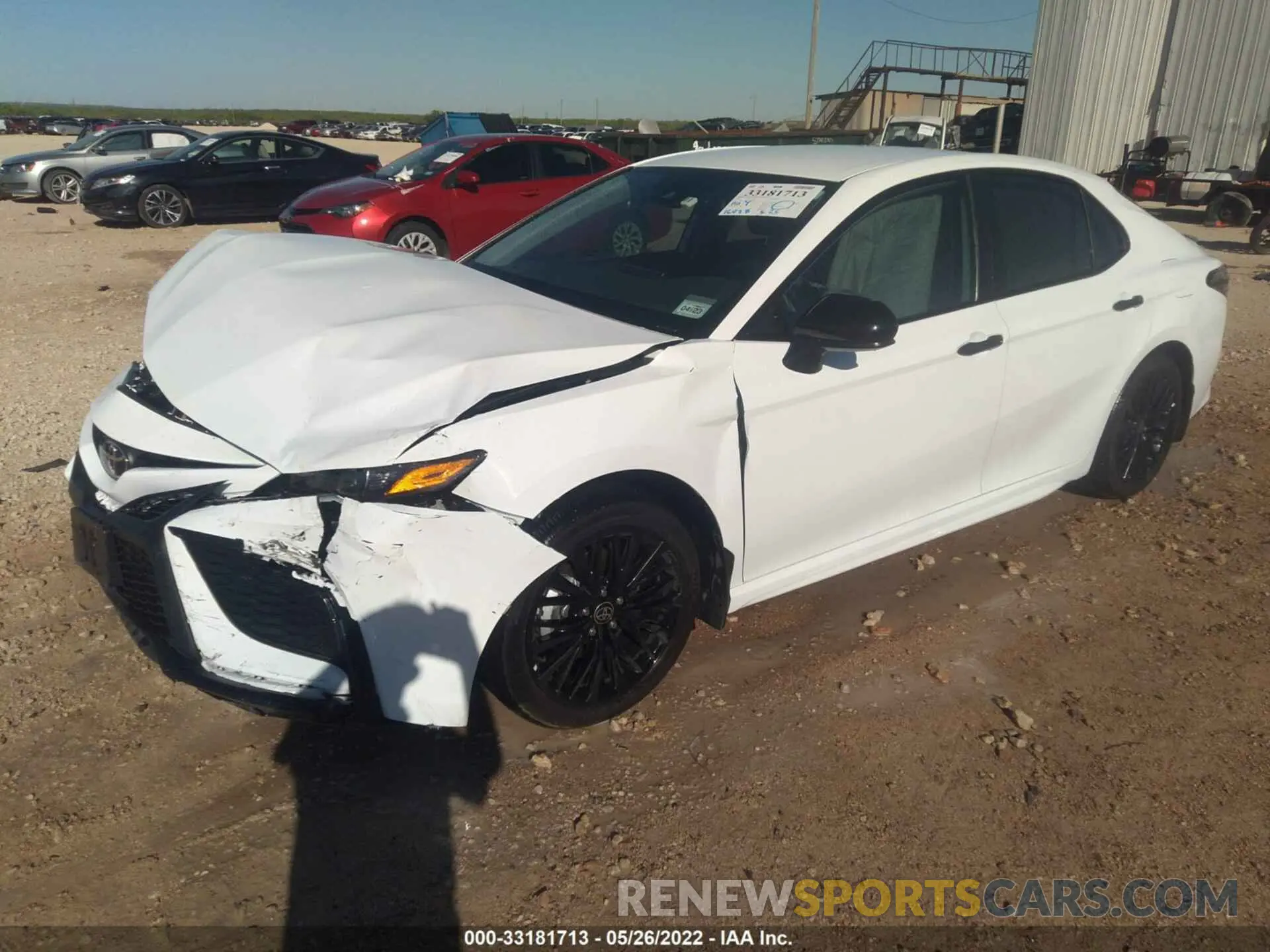2 fotografías del automóvil dañado 4T1G11AK8MU449745 TOYOTA CAMRY 2021
