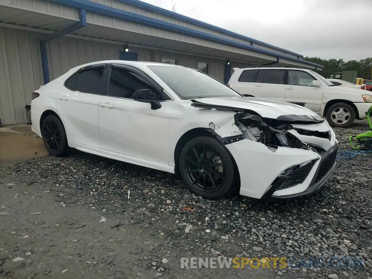 4 fotografías del automóvil dañado 4T1G11AK8MU476198 TOYOTA CAMRY 2021