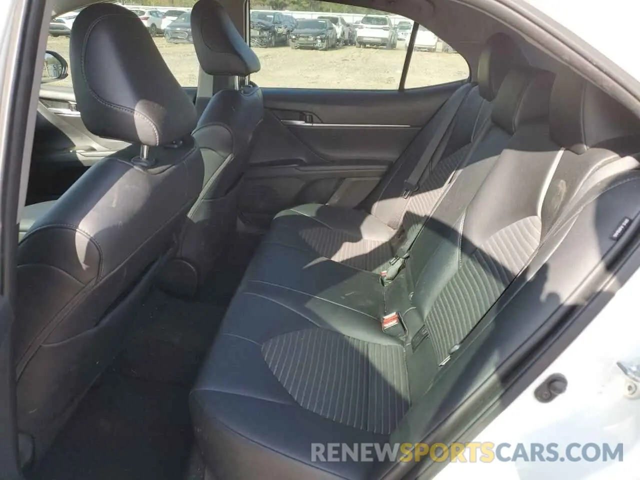 10 fotografías del automóvil dañado 4T1G11AK8MU484124 TOYOTA CAMRY 2021