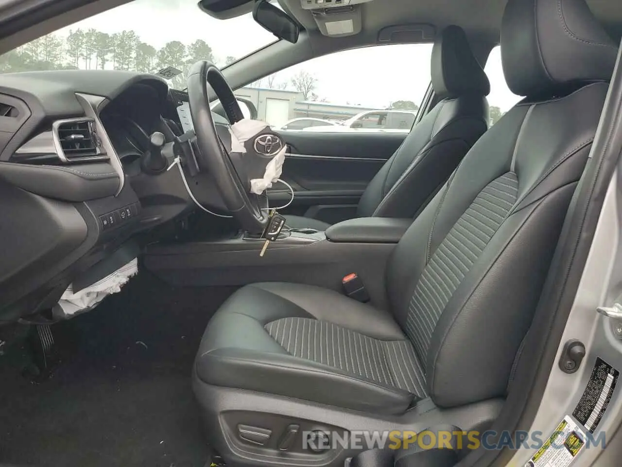 7 fotografías del automóvil dañado 4T1G11AK8MU489355 TOYOTA CAMRY 2021
