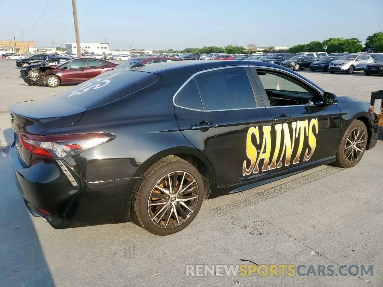 3 fotografías del automóvil dañado 4T1G11AK8MU492871 TOYOTA CAMRY 2021