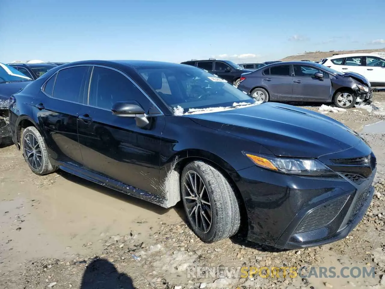 4 fotografías del automóvil dañado 4T1G11AK8MU520412 TOYOTA CAMRY 2021