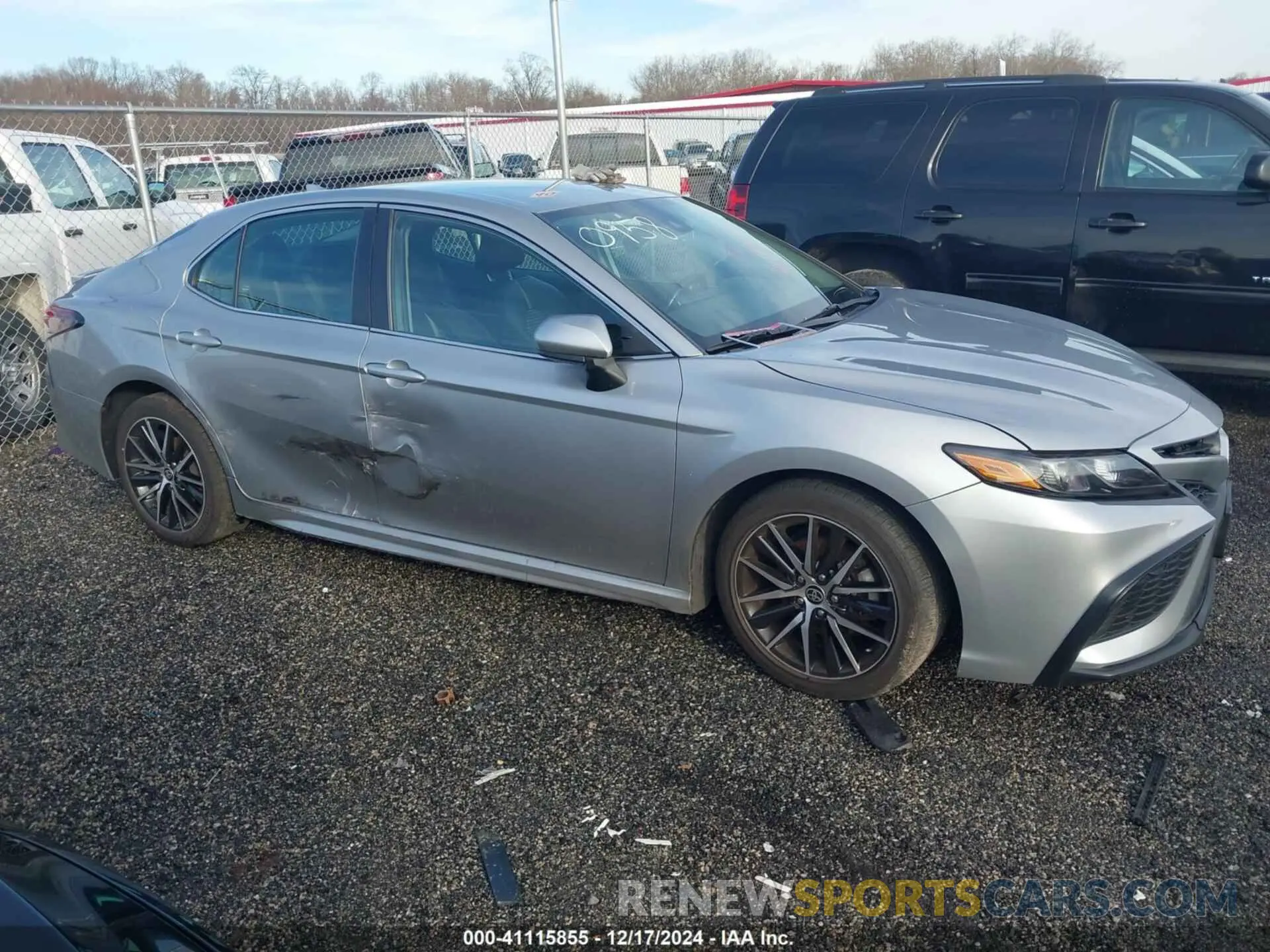 12 fotografías del automóvil dañado 4T1G11AK8MU520958 TOYOTA CAMRY 2021