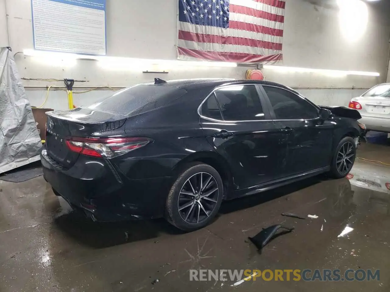3 fotografías del automóvil dañado 4T1G11AK8MU522838 TOYOTA CAMRY 2021