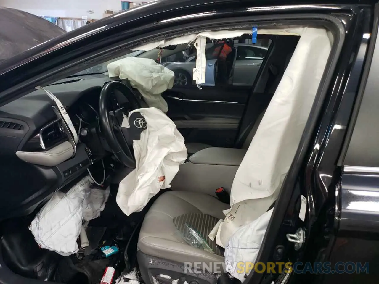 7 fotografías del automóvil dañado 4T1G11AK8MU522838 TOYOTA CAMRY 2021