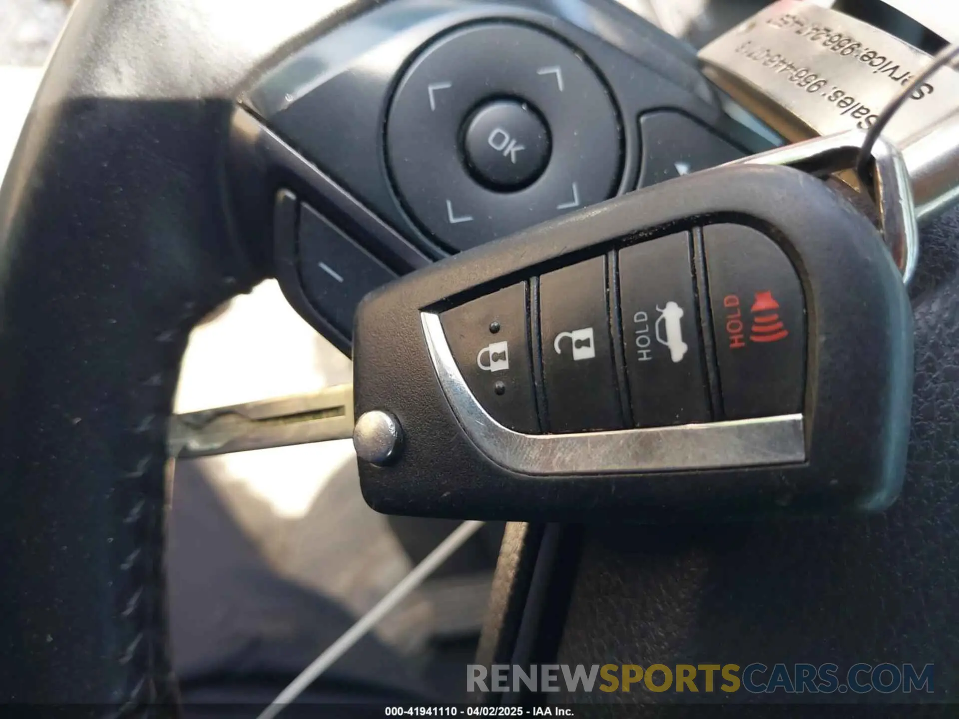 11 fotografías del automóvil dañado 4T1G11AK8MU523827 TOYOTA CAMRY 2021