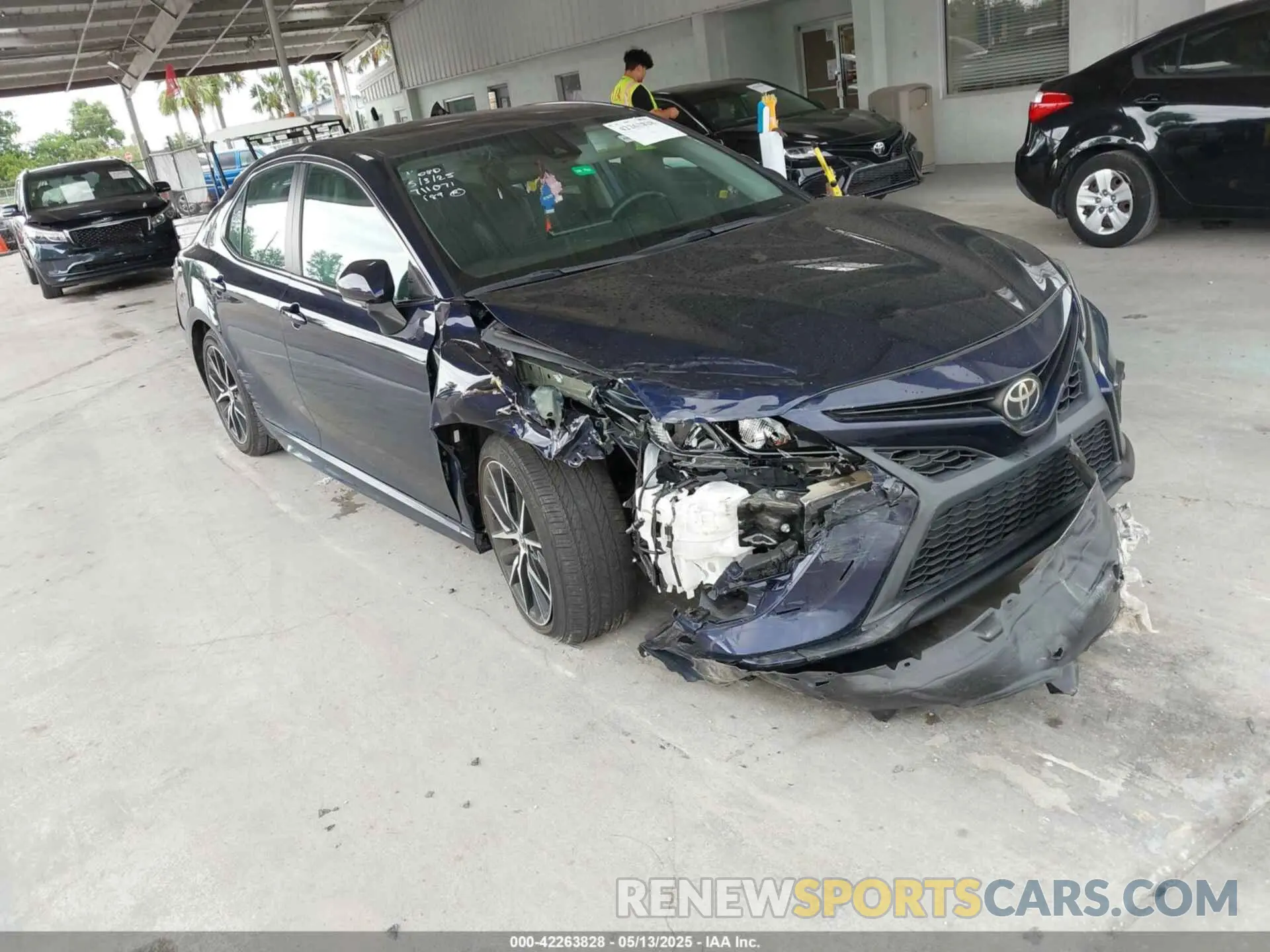 1 fotografías del automóvil dañado 4T1G11AK8MU533631 TOYOTA CAMRY 2021