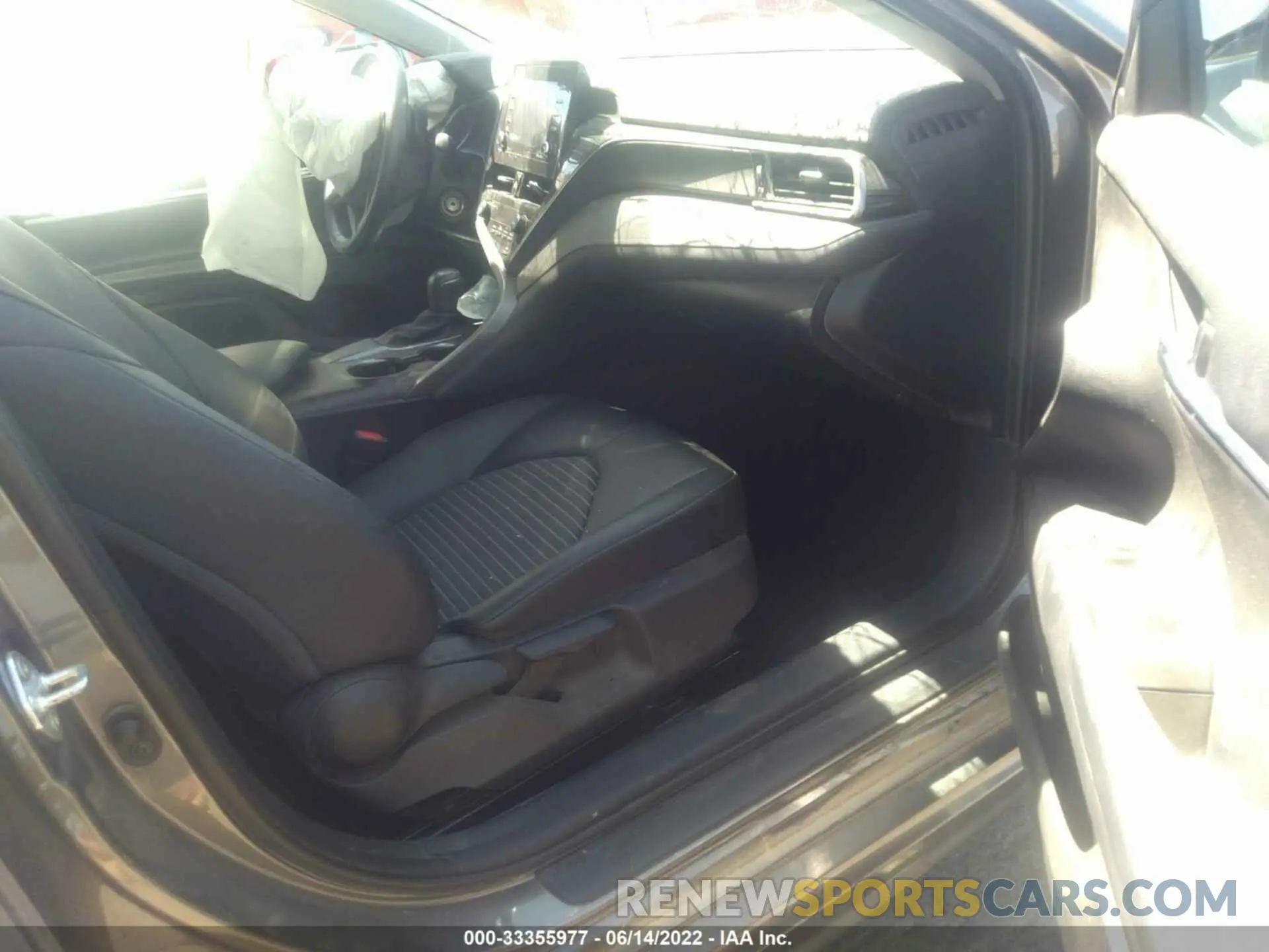 5 fotografías del automóvil dañado 4T1G11AK8MU541809 TOYOTA CAMRY 2021