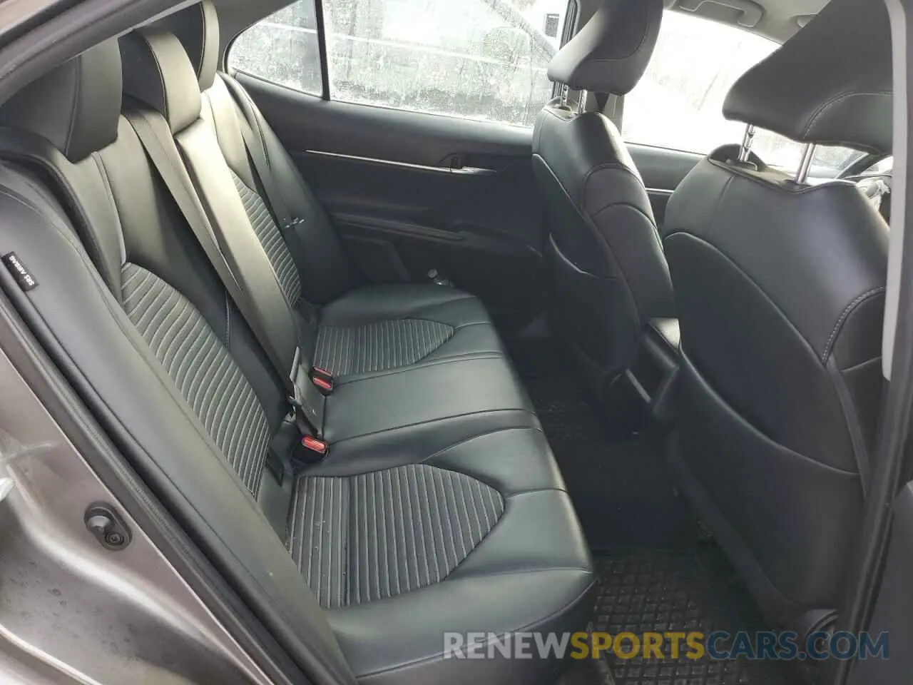 10 fotografías del automóvil dañado 4T1G11AK8MU549490 TOYOTA CAMRY 2021