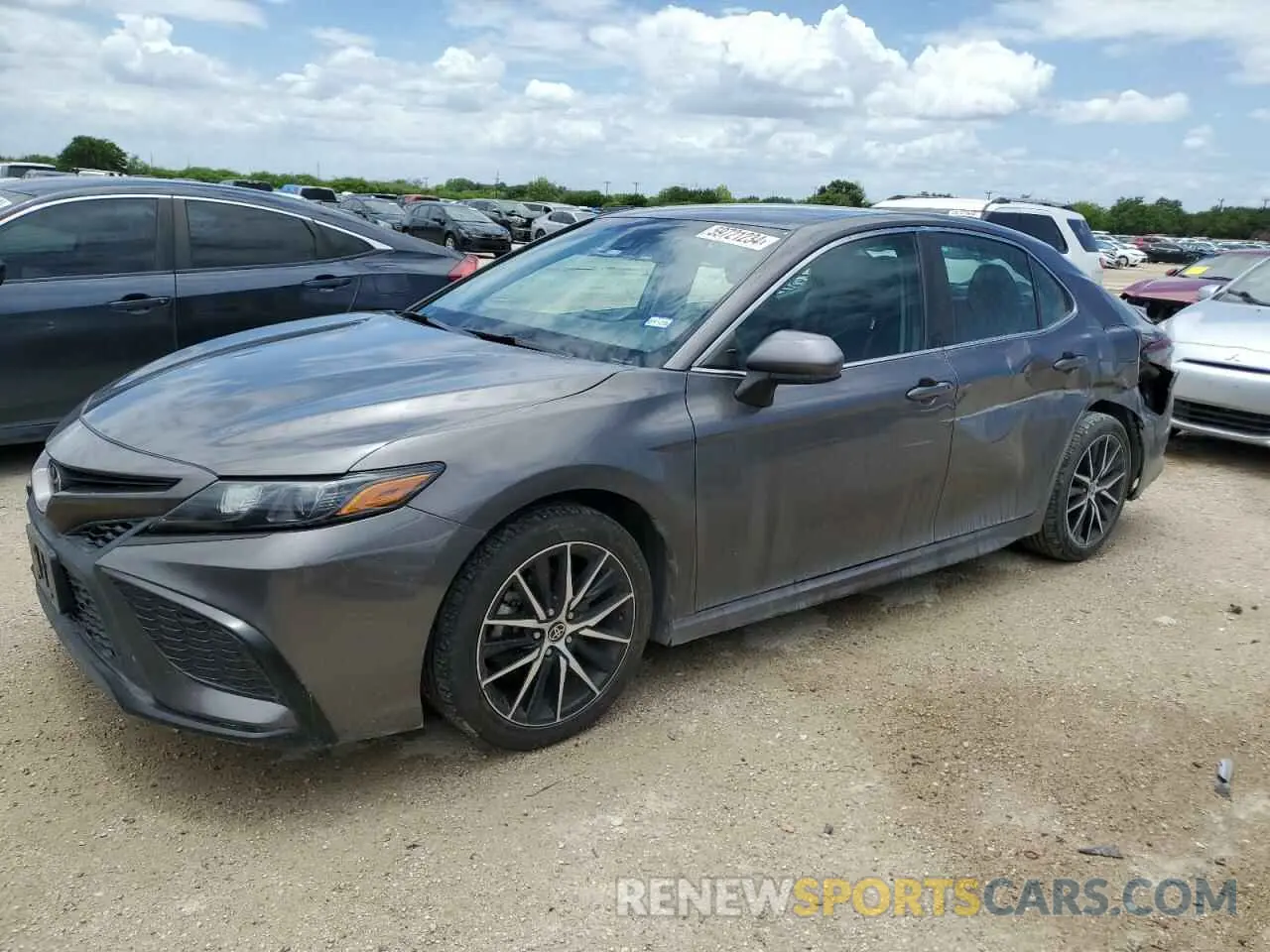 1 fotografías del automóvil dañado 4T1G11AK8MU574356 TOYOTA CAMRY 2021