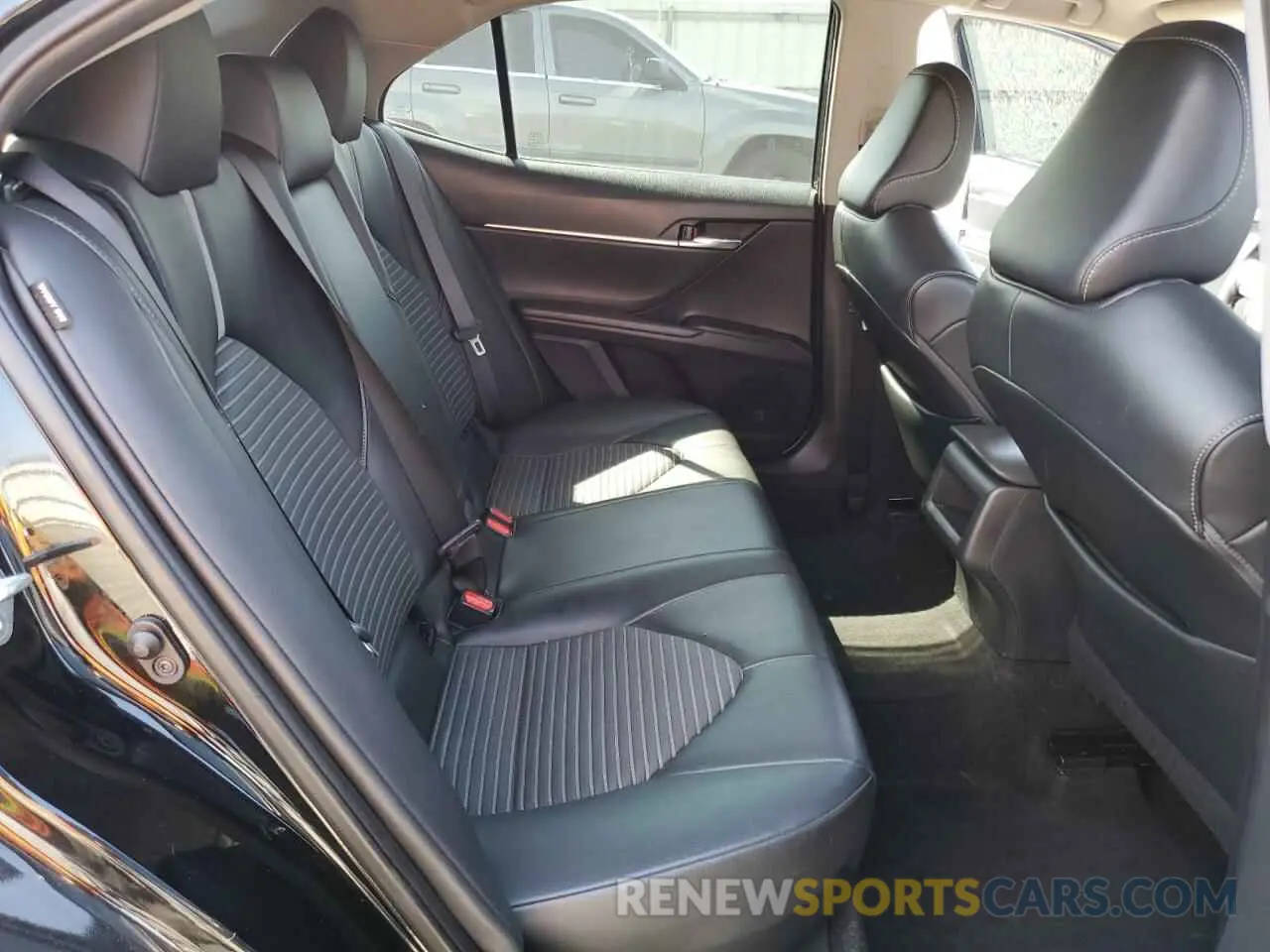 11 fotografías del automóvil dañado 4T1G11AK8MU582554 TOYOTA CAMRY 2021