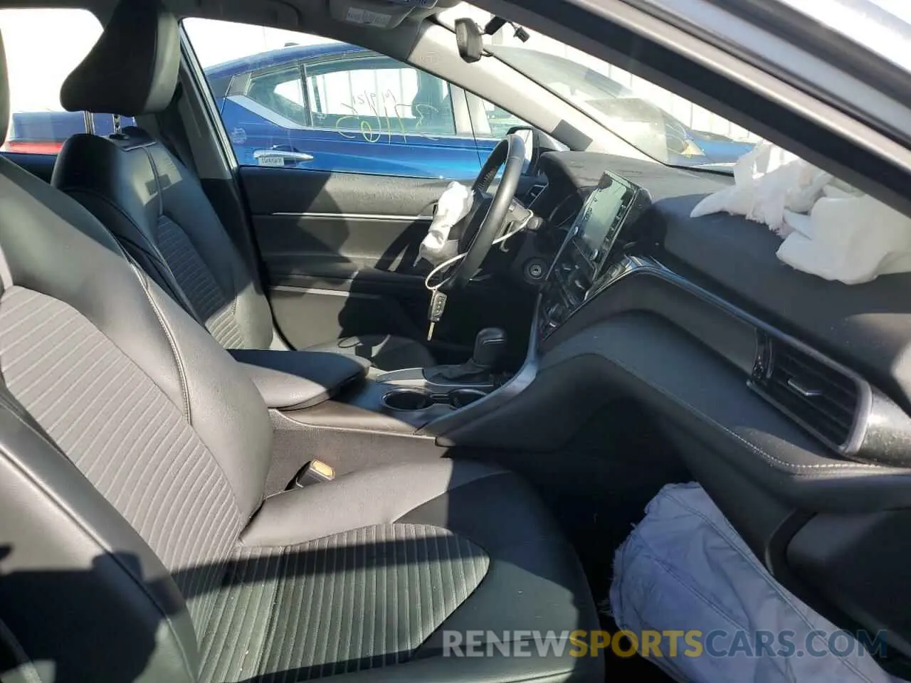 5 fotografías del automóvil dañado 4T1G11AK8MU590587 TOYOTA CAMRY 2021