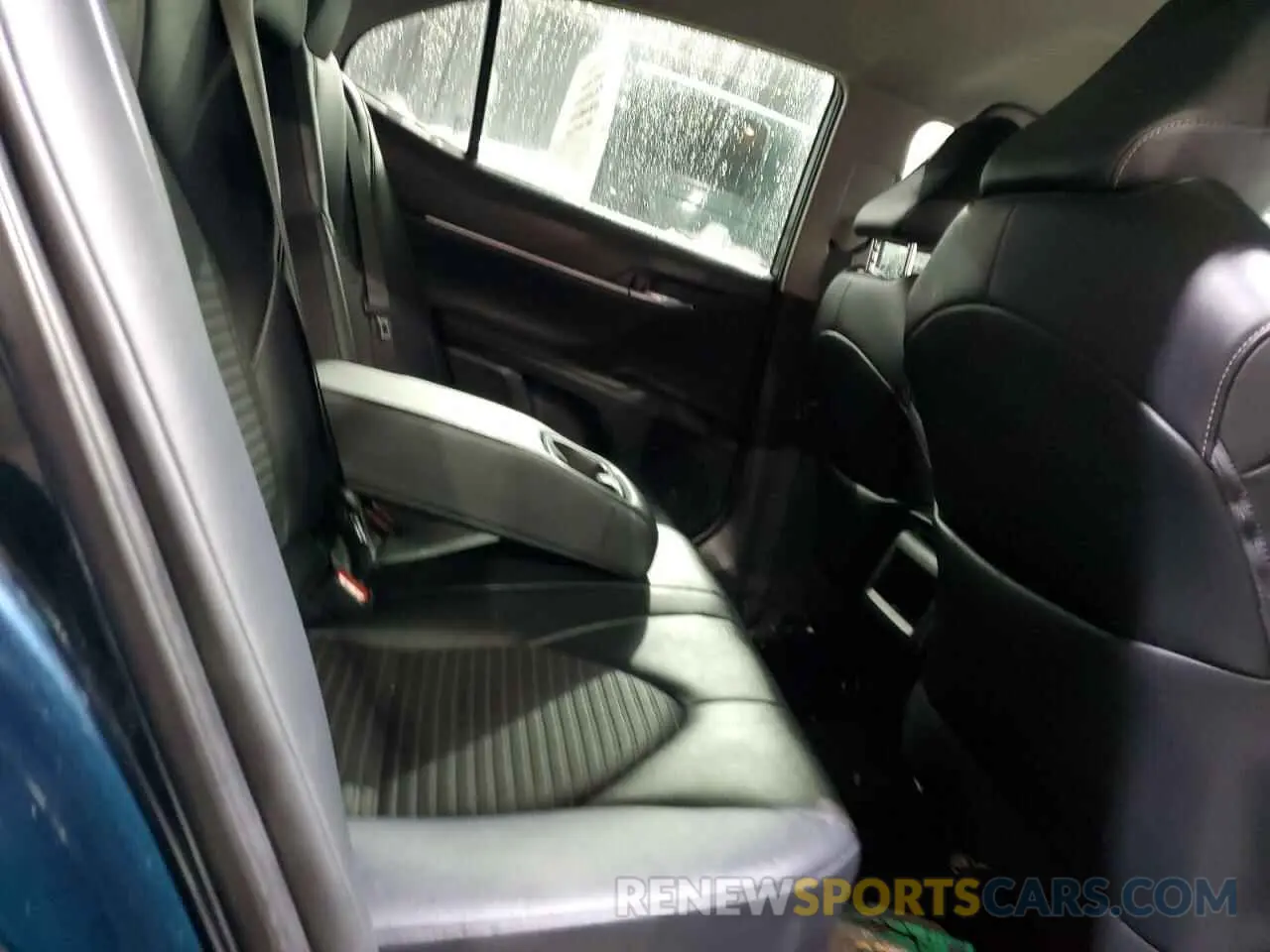 10 fotografías del automóvil dañado 4T1G11AK8MU594946 TOYOTA CAMRY 2021