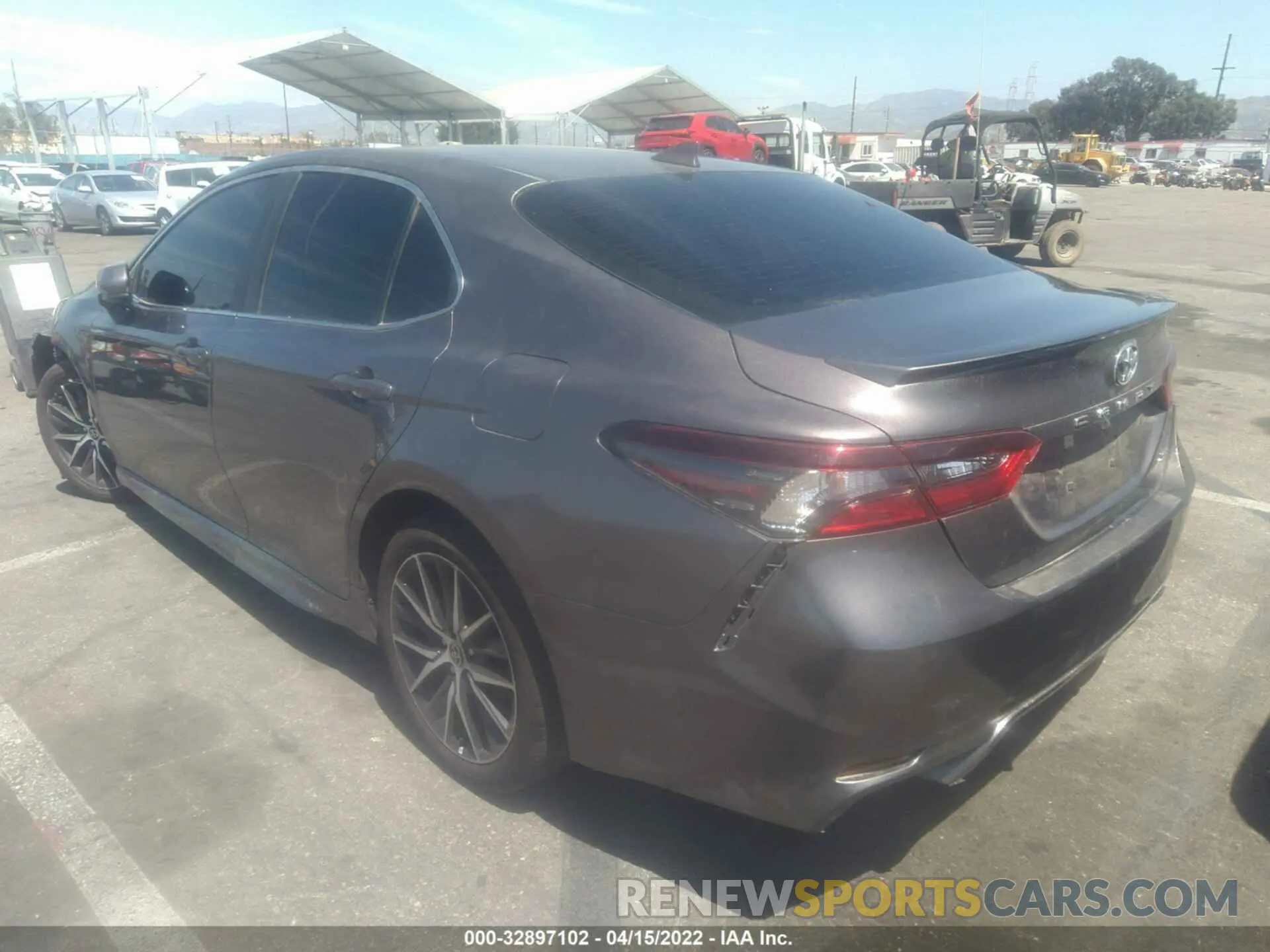 3 fotografías del automóvil dañado 4T1G11AK8MU595823 TOYOTA CAMRY 2021
