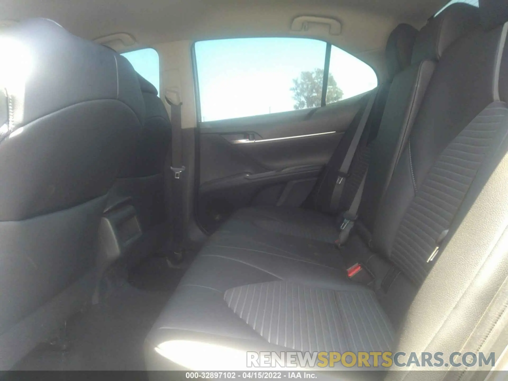 8 fotografías del automóvil dañado 4T1G11AK8MU595823 TOYOTA CAMRY 2021