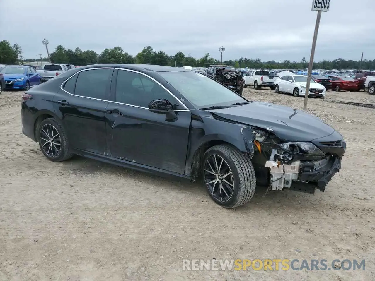 4 fotografías del automóvil dañado 4T1G11AK9MU403809 TOYOTA CAMRY 2021