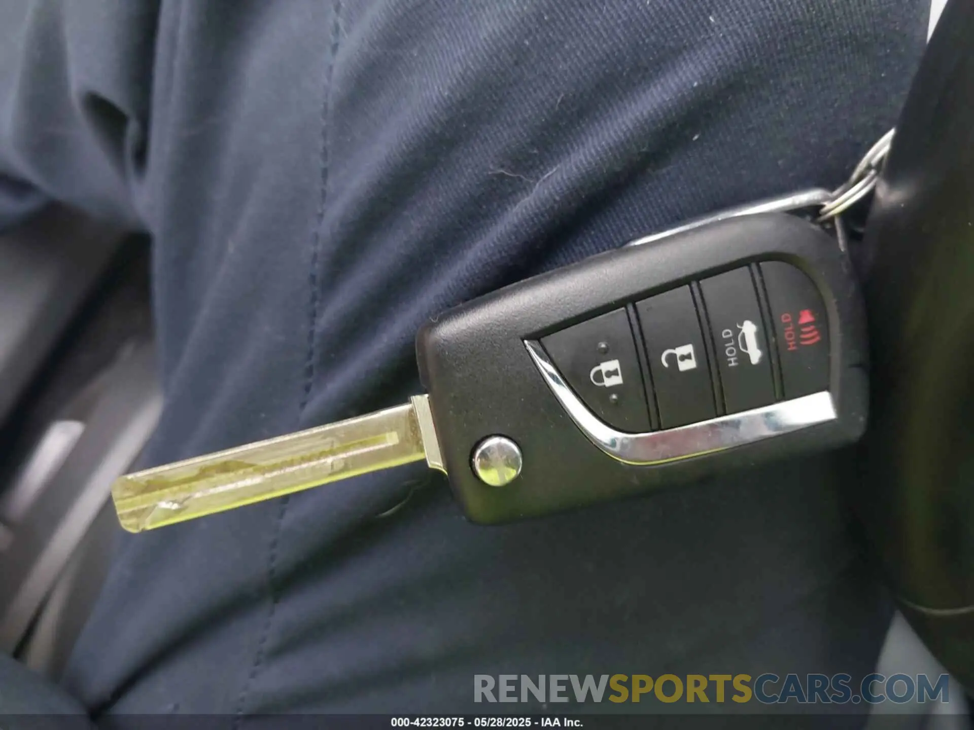11 fotografías del automóvil dañado 4T1G11AK9MU442397 TOYOTA CAMRY 2021