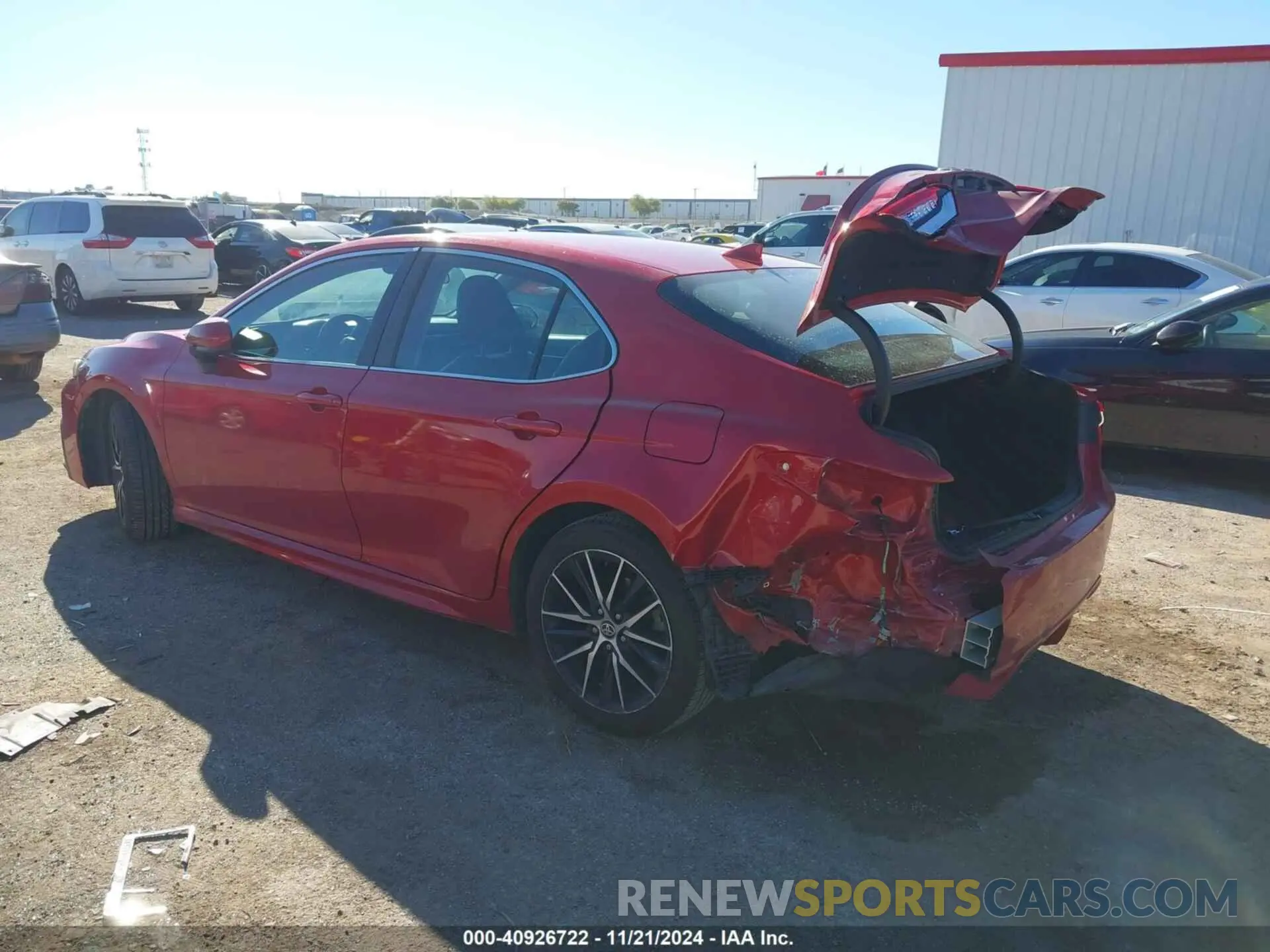 3 fotografías del automóvil dañado 4T1G11AK9MU454971 TOYOTA CAMRY 2021