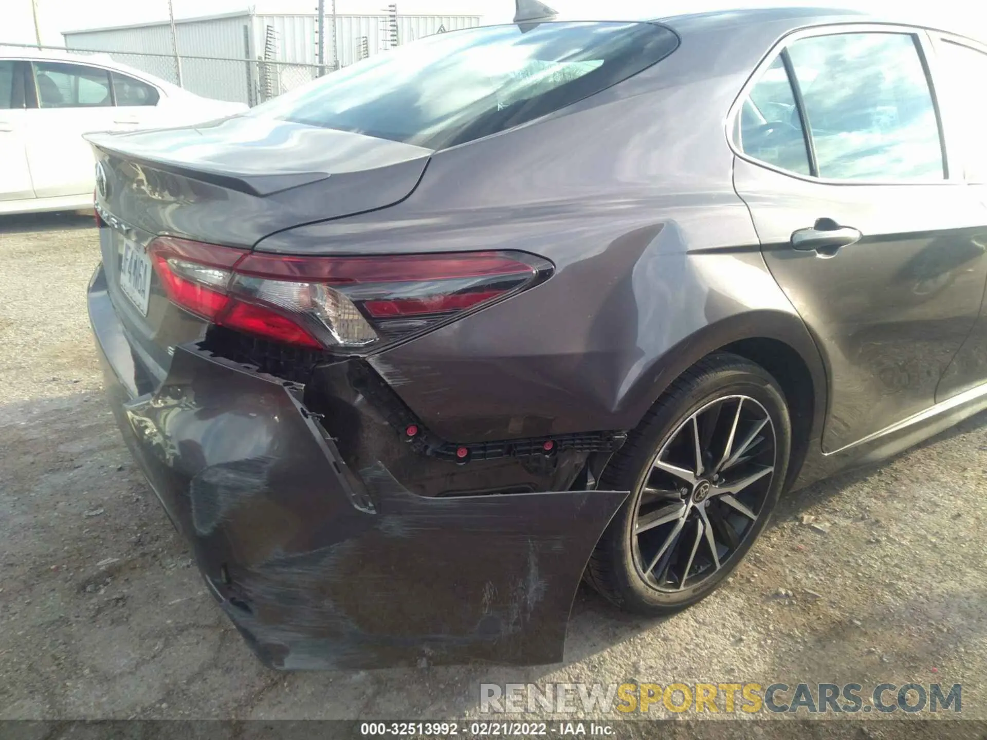 6 fotografías del automóvil dañado 4T1G11AK9MU455716 TOYOTA CAMRY 2021