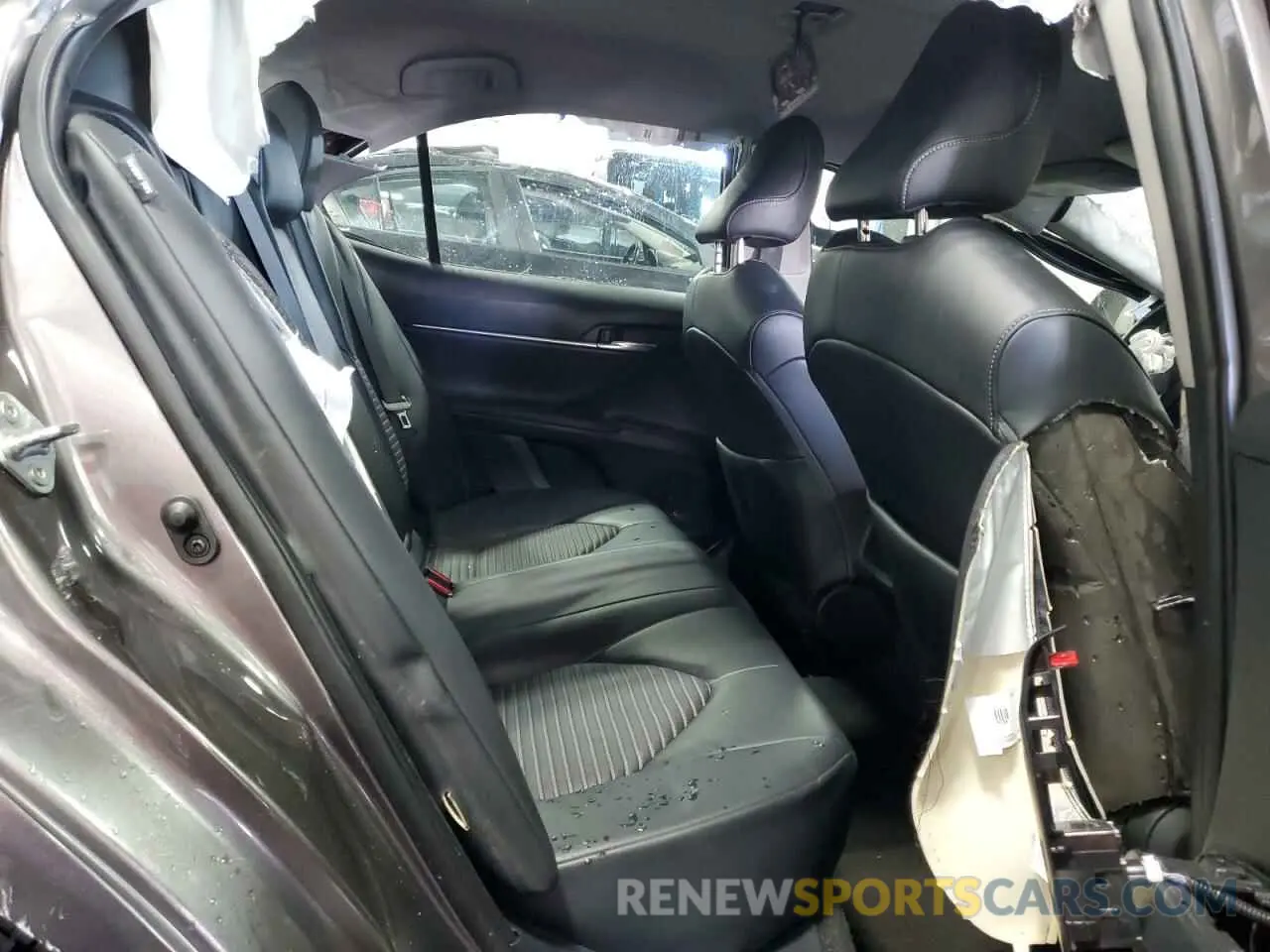 10 fotografías del automóvil dañado 4T1G11AK9MU457403 TOYOTA CAMRY 2021