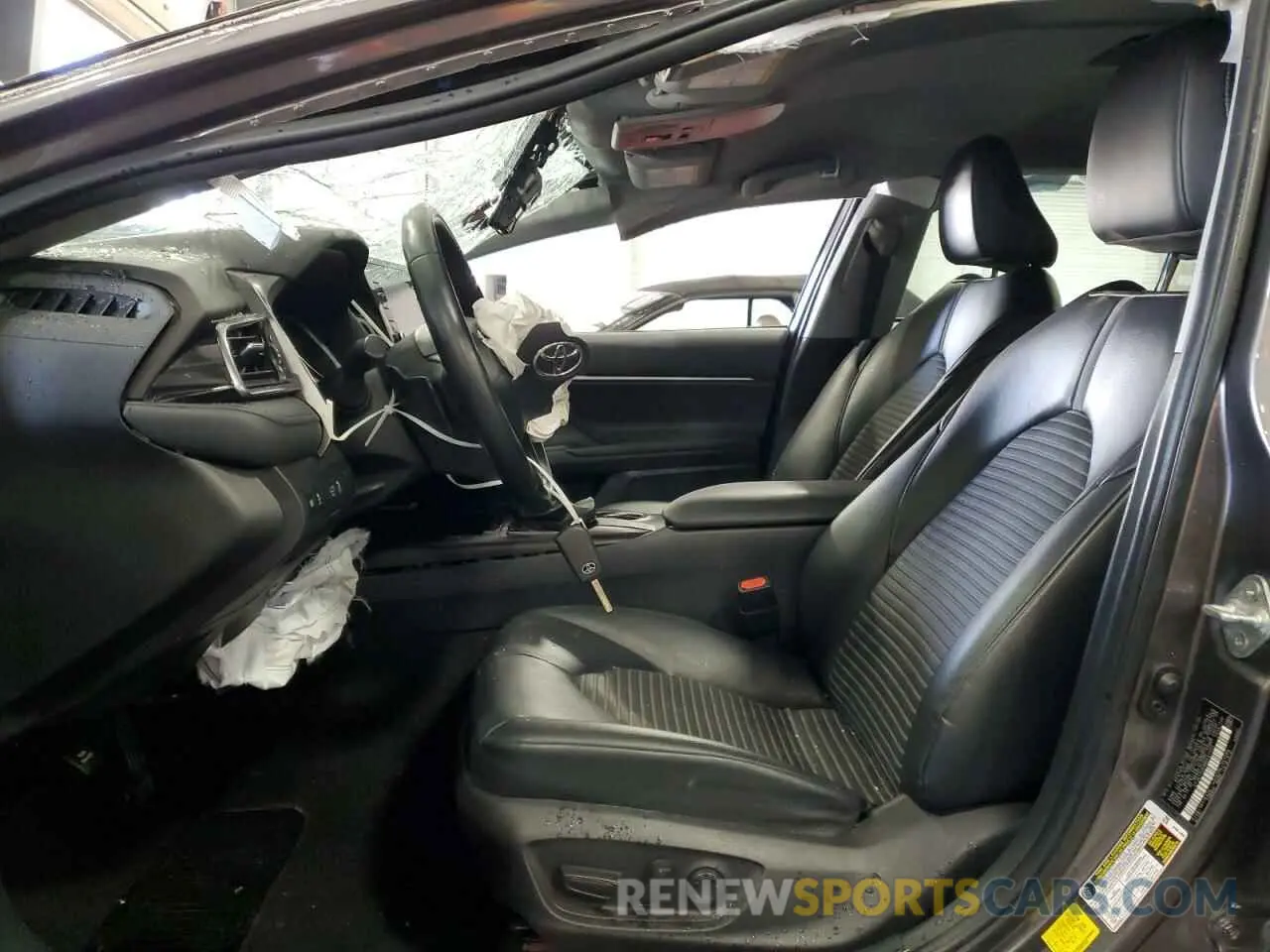 7 fotografías del automóvil dañado 4T1G11AK9MU457403 TOYOTA CAMRY 2021