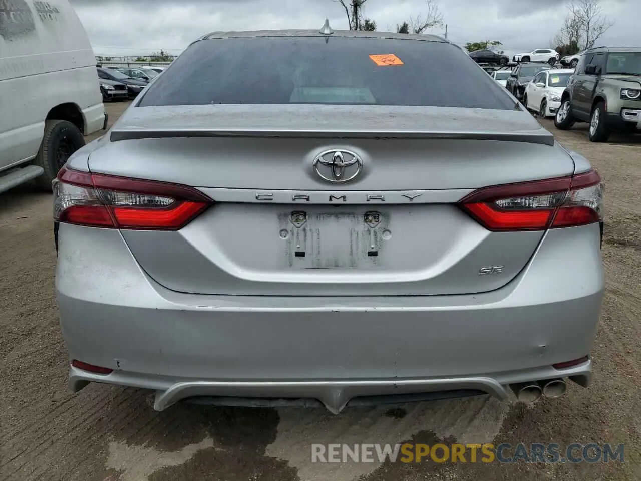 6 fotografías del automóvil dañado 4T1G11AK9MU476193 TOYOTA CAMRY 2021