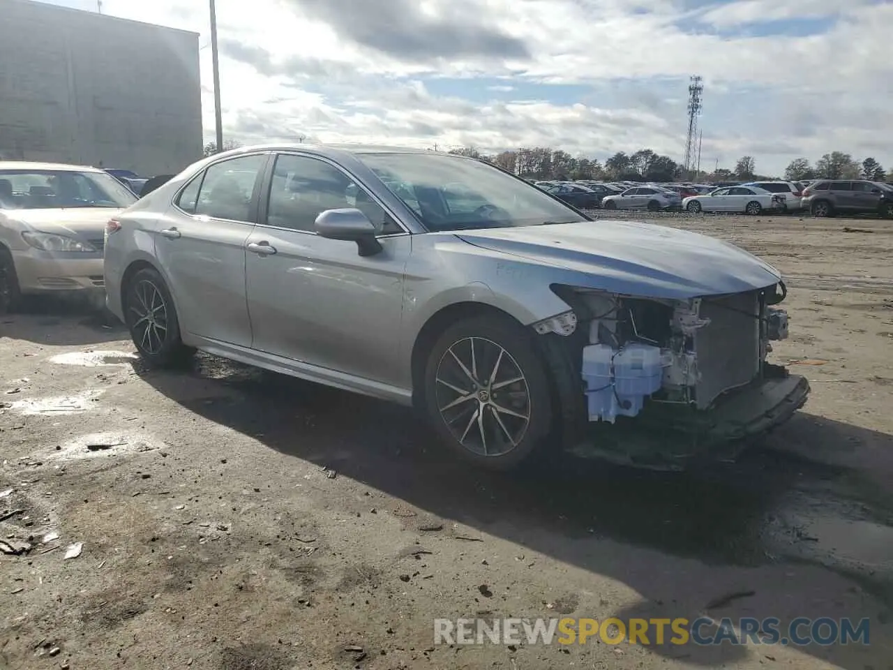 4 fotografías del automóvil dañado 4T1G11AK9MU482446 TOYOTA CAMRY 2021