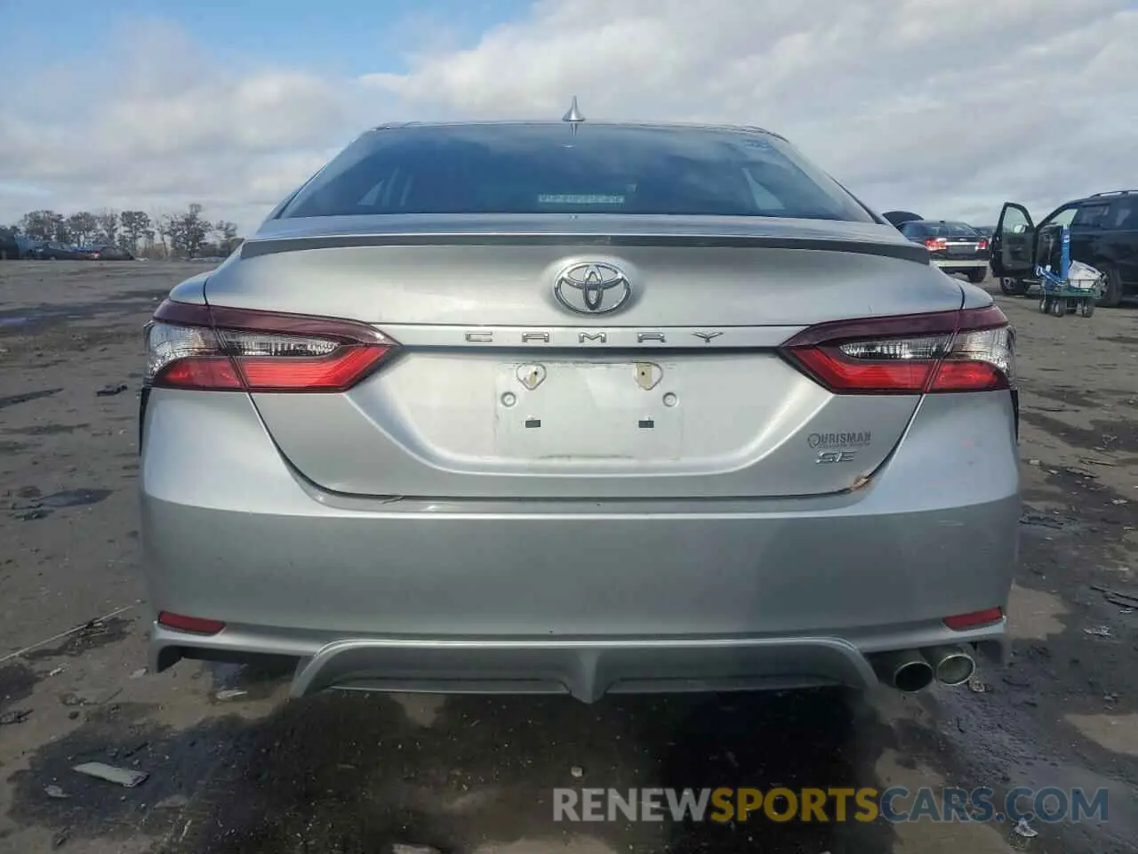 6 fotografías del automóvil dañado 4T1G11AK9MU482446 TOYOTA CAMRY 2021