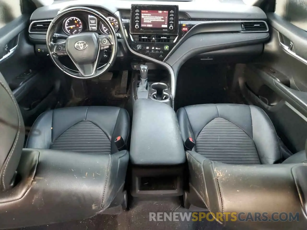 8 fotografías del automóvil dañado 4T1G11AK9MU490241 TOYOTA CAMRY 2021