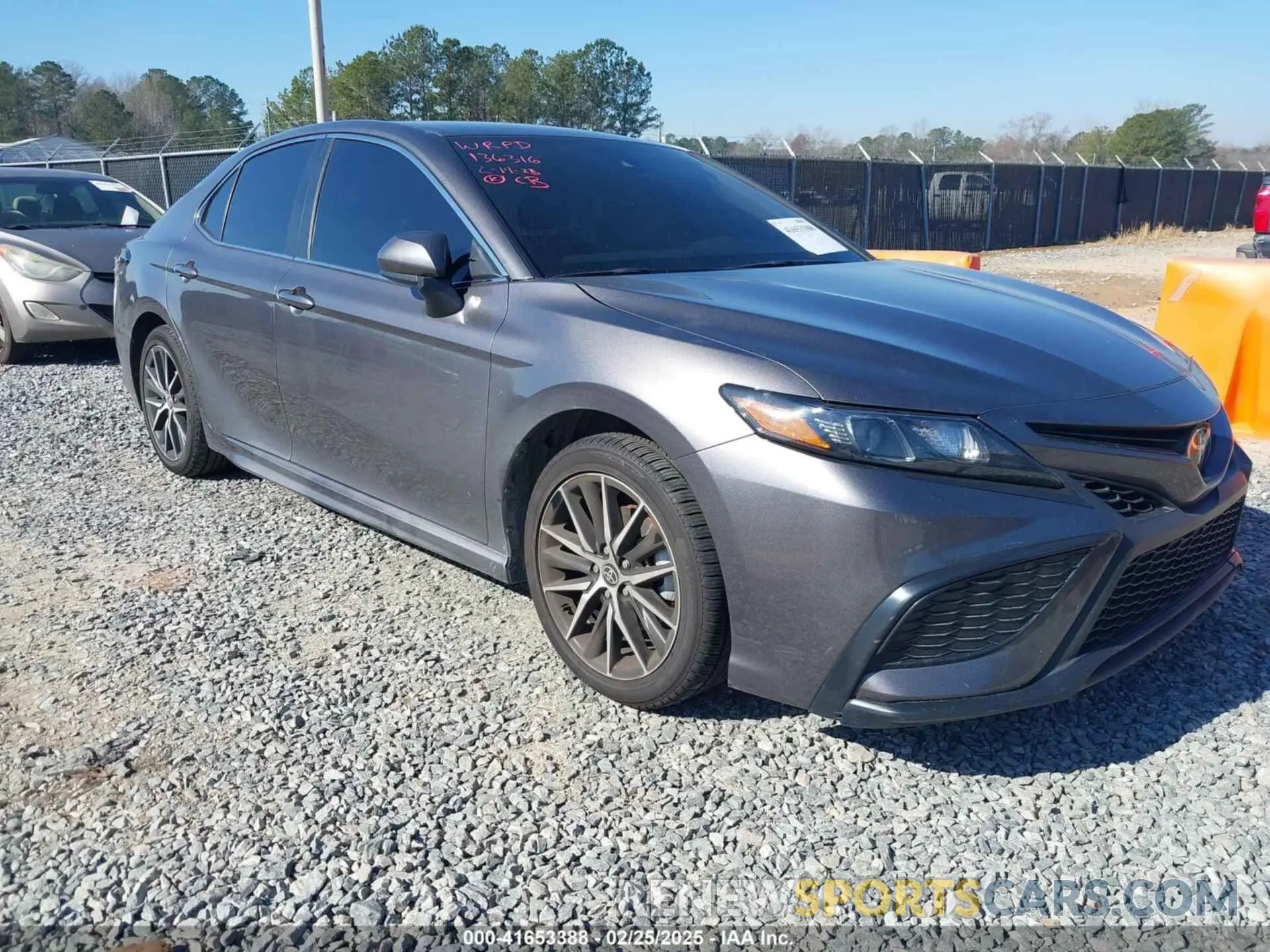 1 fotografías del automóvil dañado 4T1G11AK9MU493317 TOYOTA CAMRY 2021