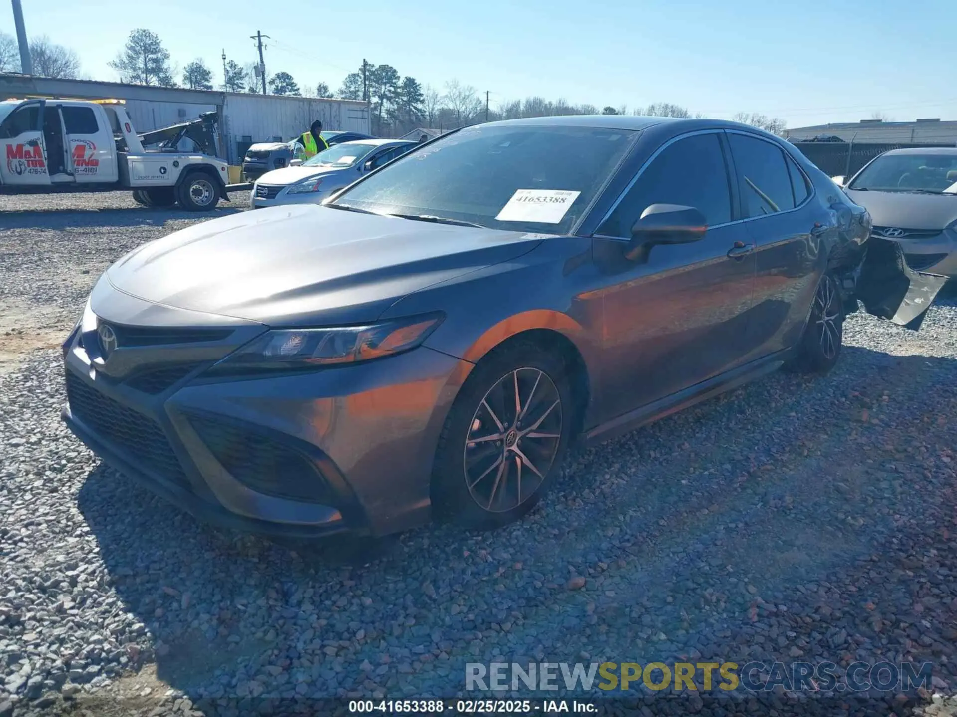 2 fotografías del automóvil dañado 4T1G11AK9MU493317 TOYOTA CAMRY 2021