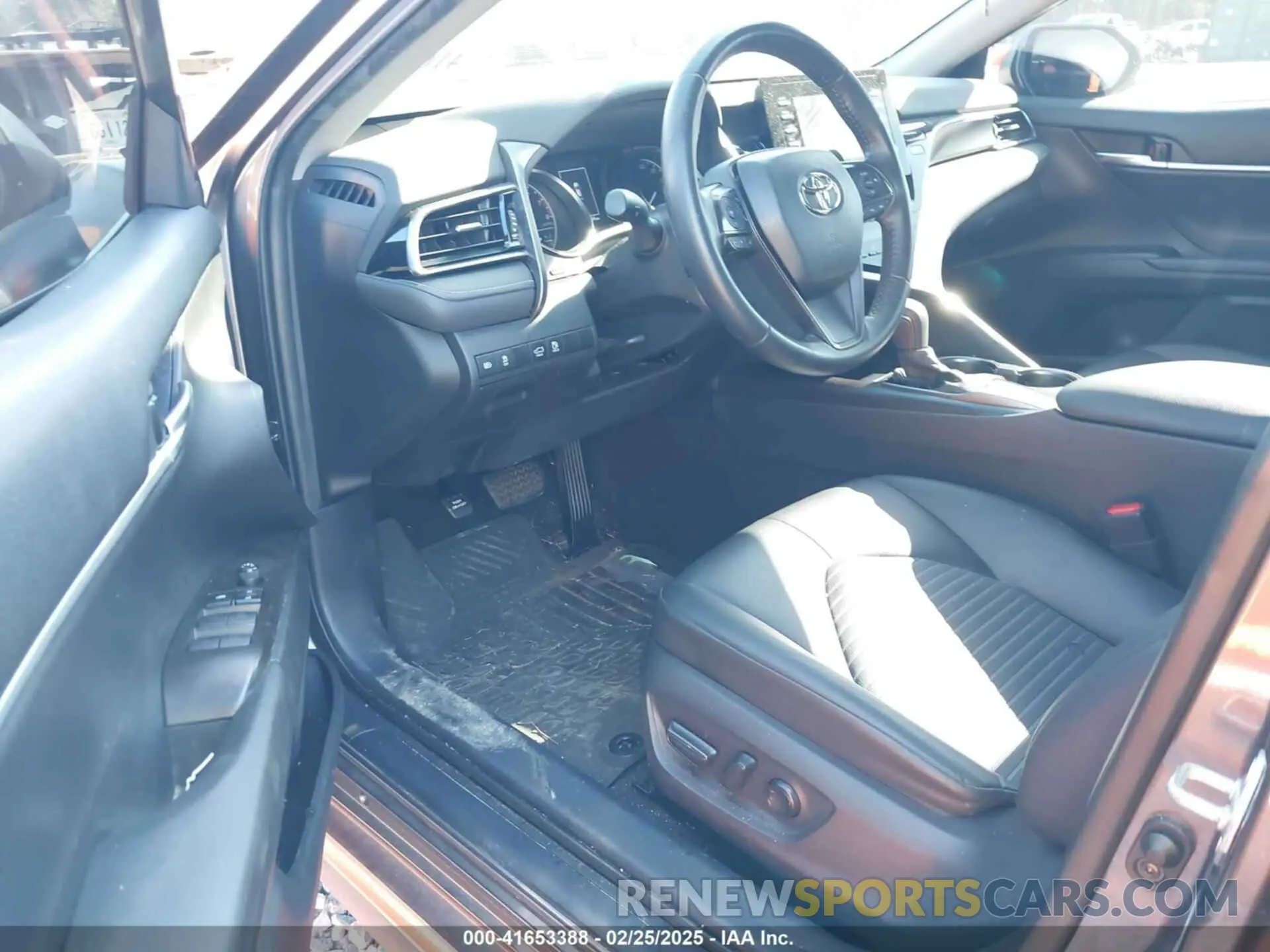 5 fotografías del automóvil dañado 4T1G11AK9MU493317 TOYOTA CAMRY 2021