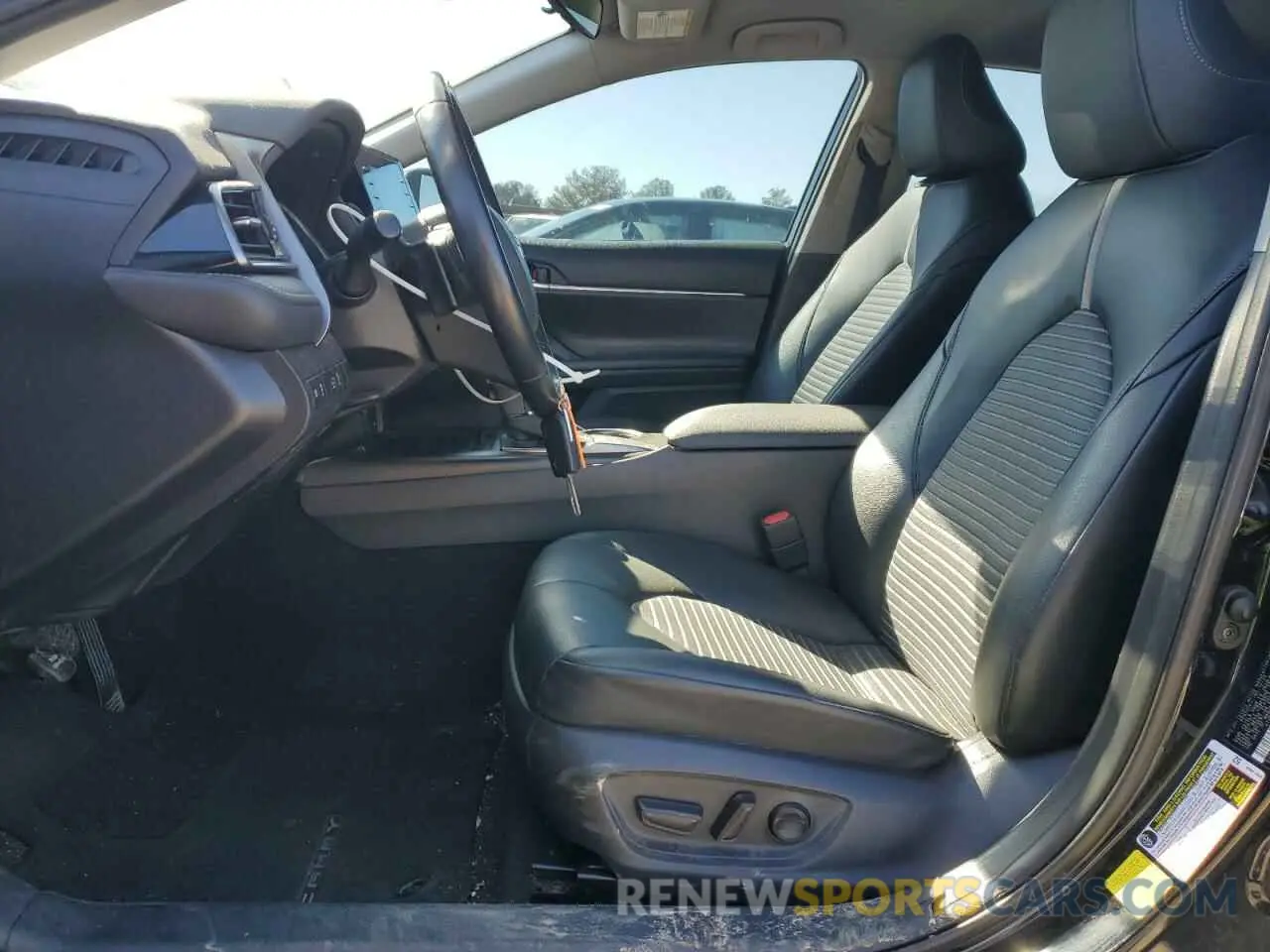 7 fotografías del automóvil dañado 4T1G11AK9MU531418 TOYOTA CAMRY 2021