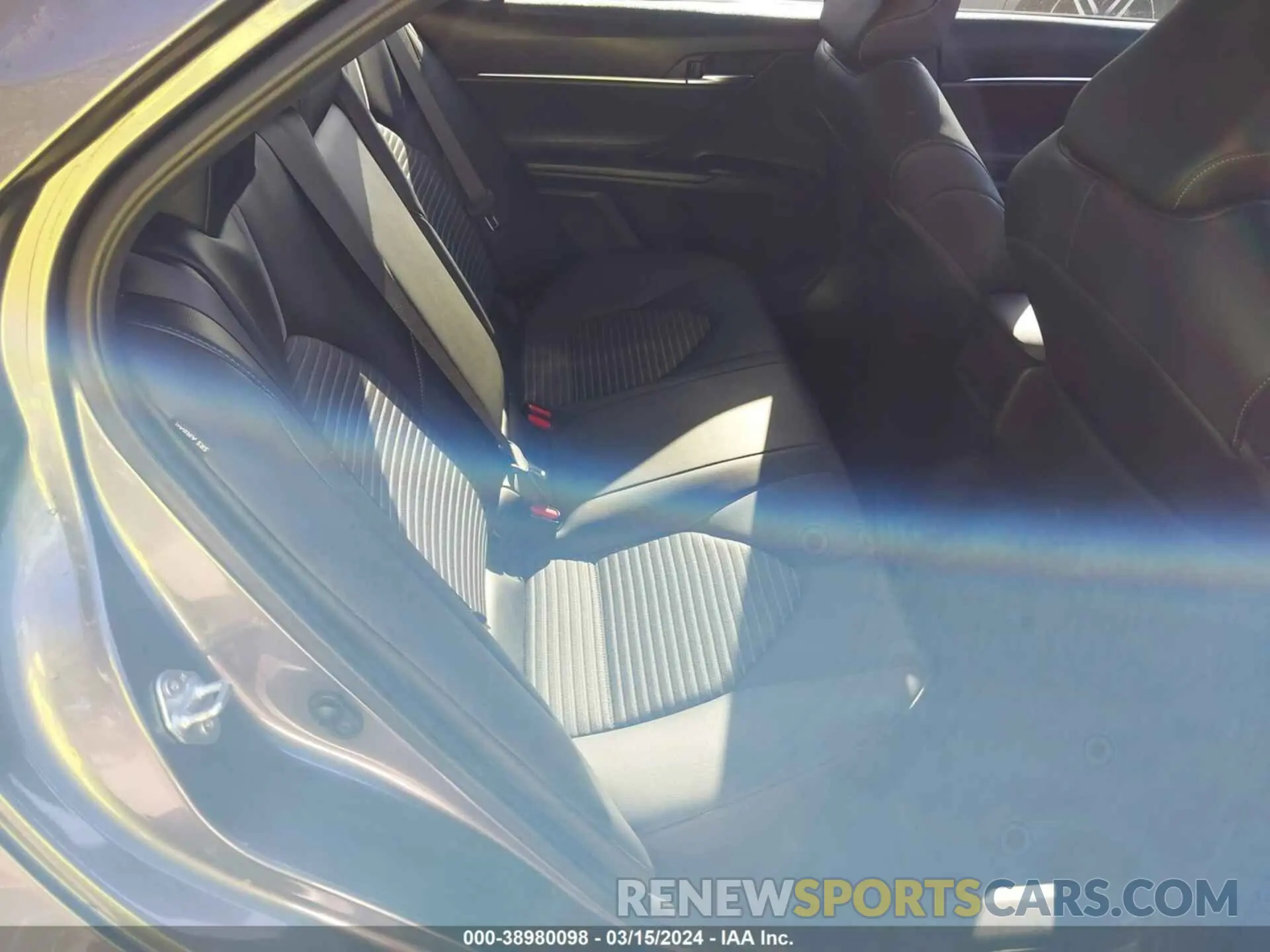 8 fotografías del automóvil dañado 4T1G11AK9MU543245 TOYOTA CAMRY 2021