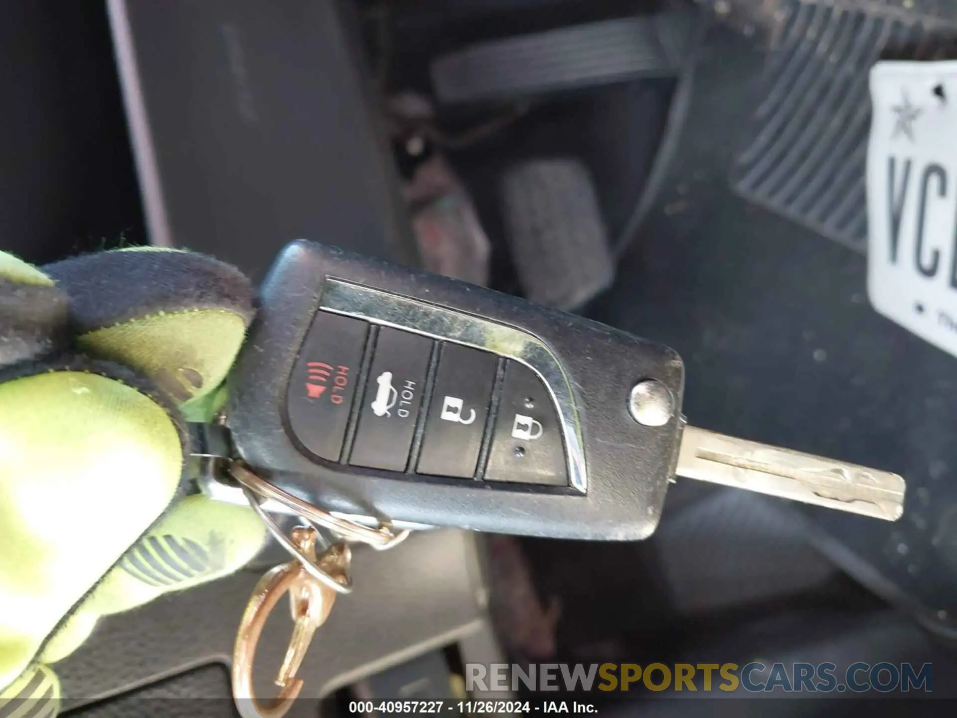 11 fotografías del automóvil dañado 4T1G11AK9MU583647 TOYOTA CAMRY 2021