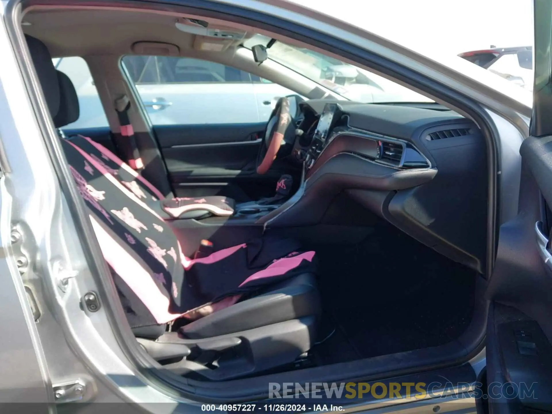 5 fotografías del automóvil dañado 4T1G11AK9MU583647 TOYOTA CAMRY 2021