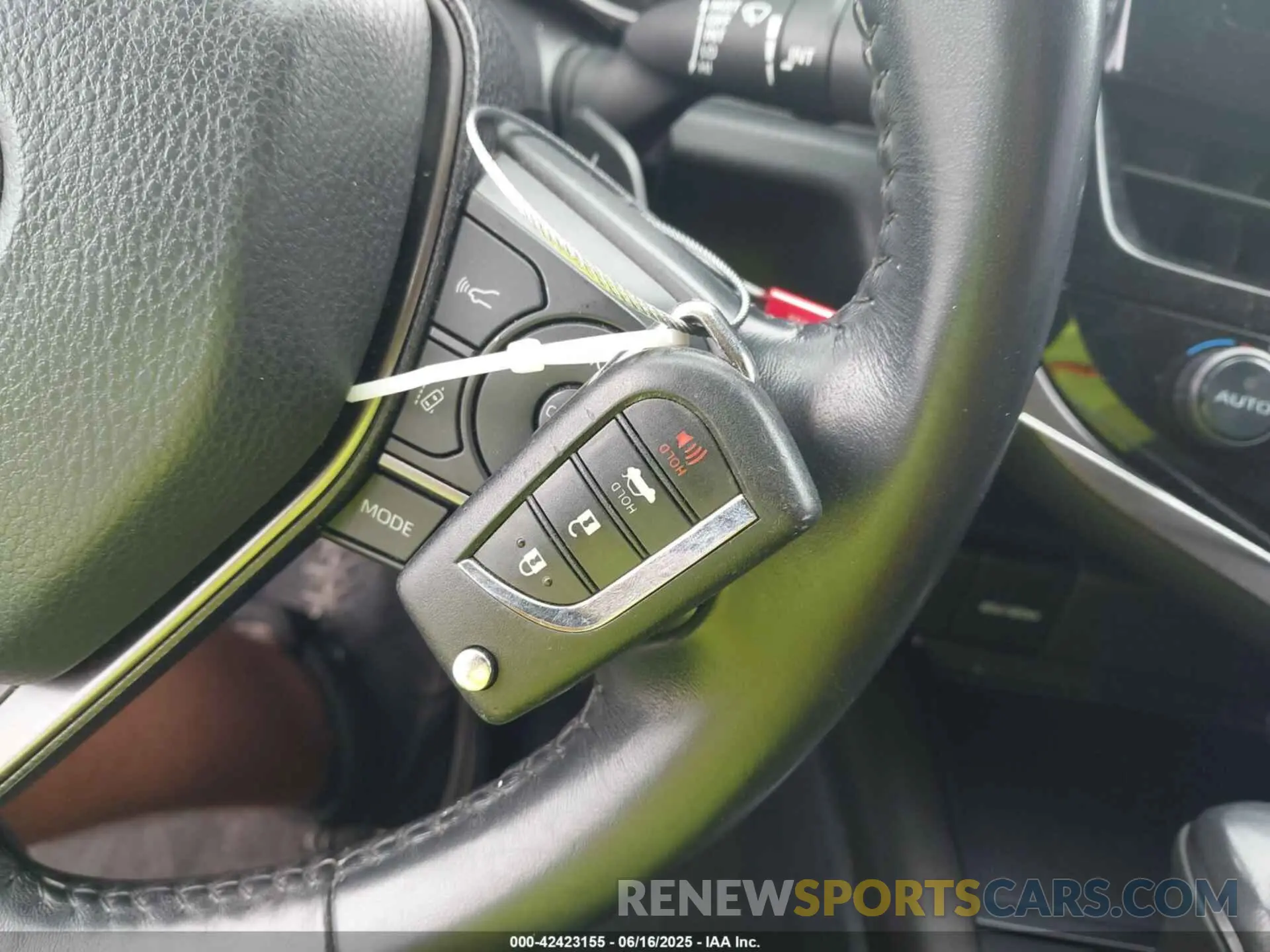 11 fotografías del automóvil dañado 4T1G11AK9MU599783 TOYOTA CAMRY 2021