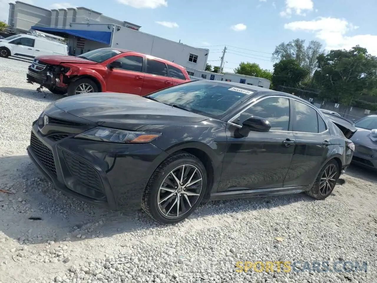 1 fotografías del automóvil dañado 4T1G11AK9MU617067 TOYOTA CAMRY 2021