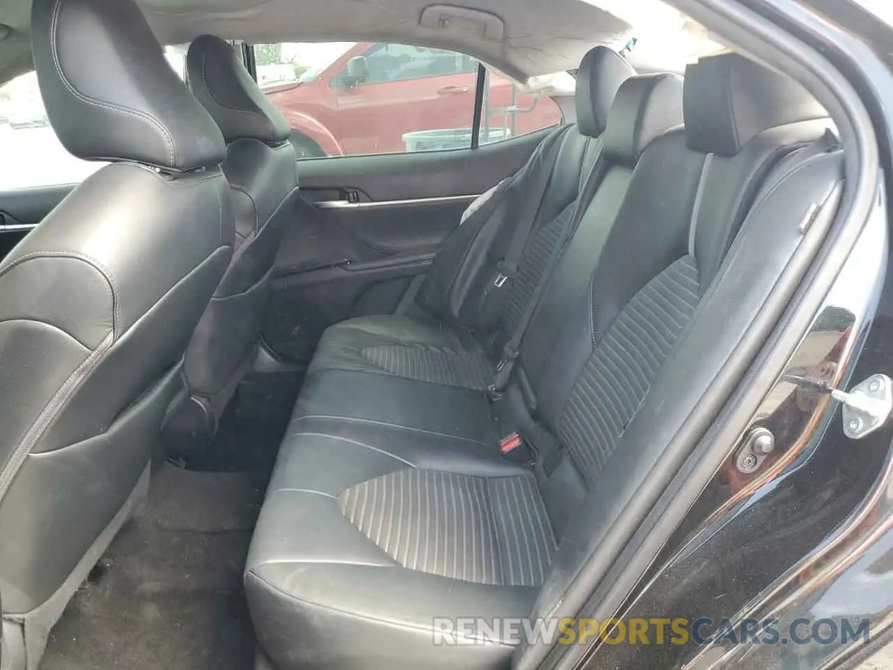 10 fotografías del automóvil dañado 4T1G11AK9MU617067 TOYOTA CAMRY 2021