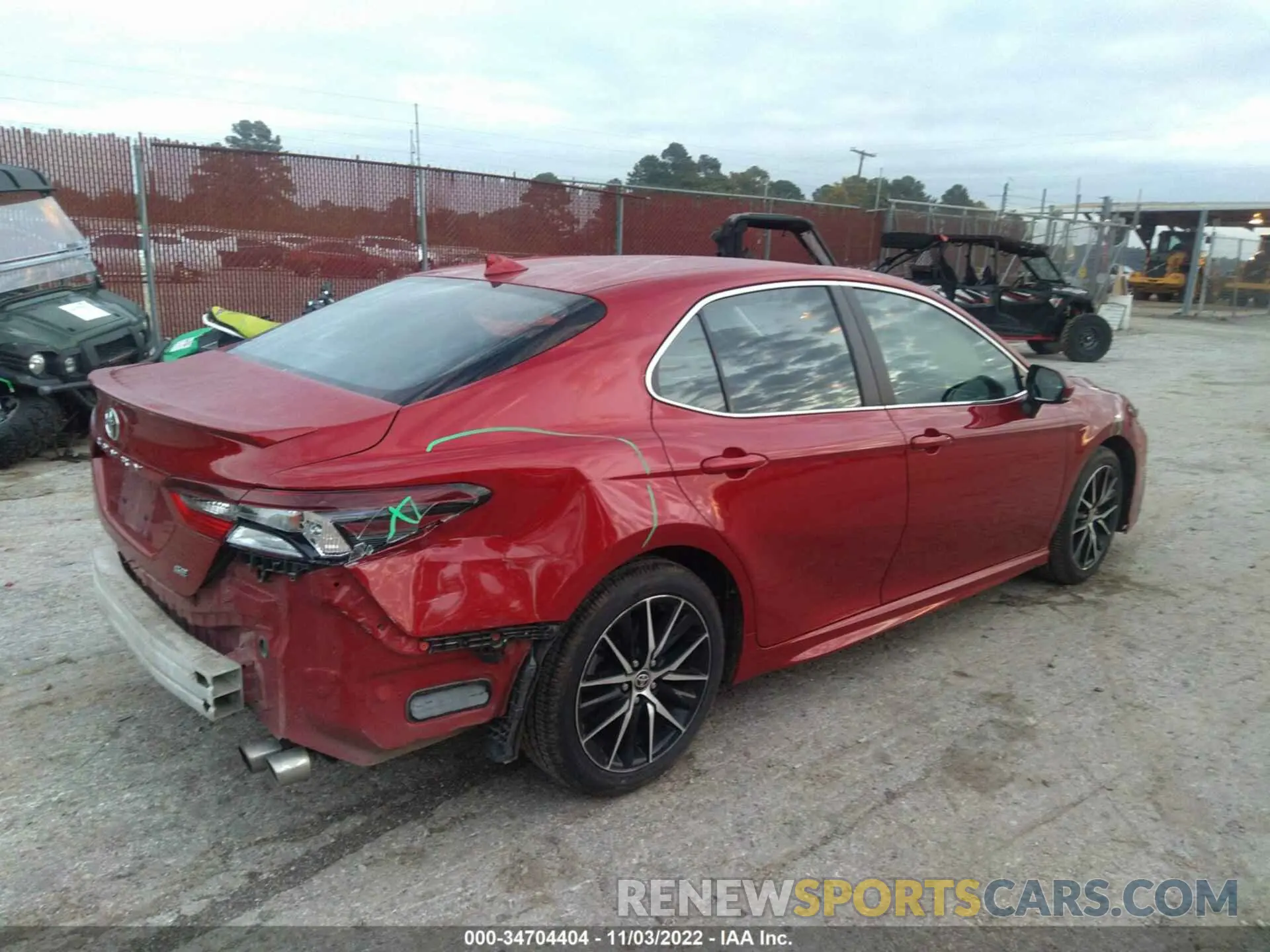 4 fotografías del automóvil dañado 4T1G11AKXMU409585 TOYOTA CAMRY 2021