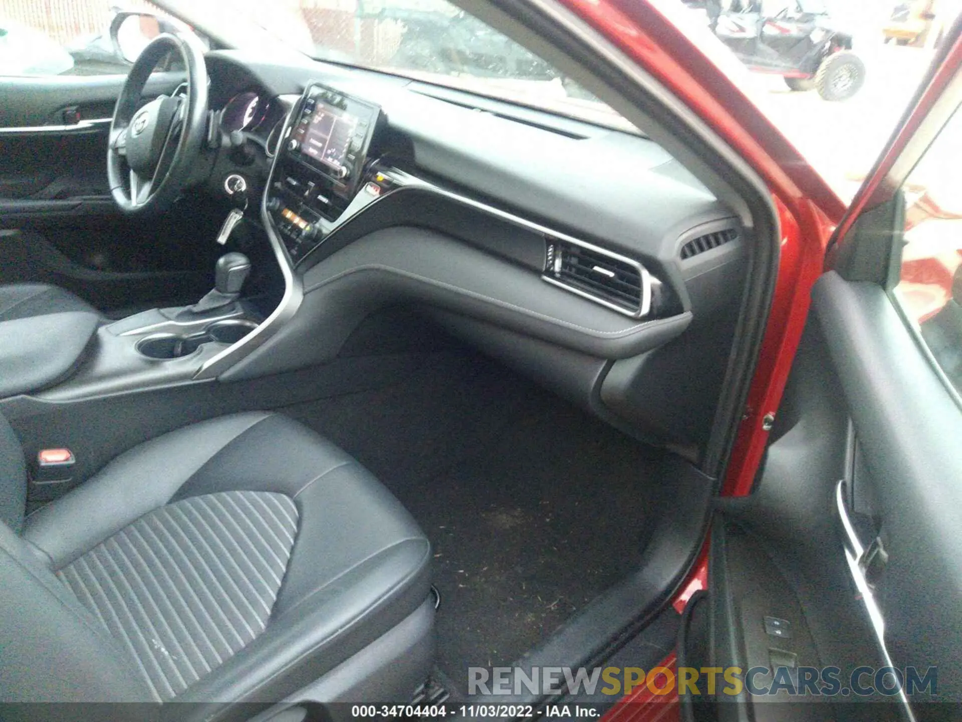 5 fotografías del automóvil dañado 4T1G11AKXMU409585 TOYOTA CAMRY 2021